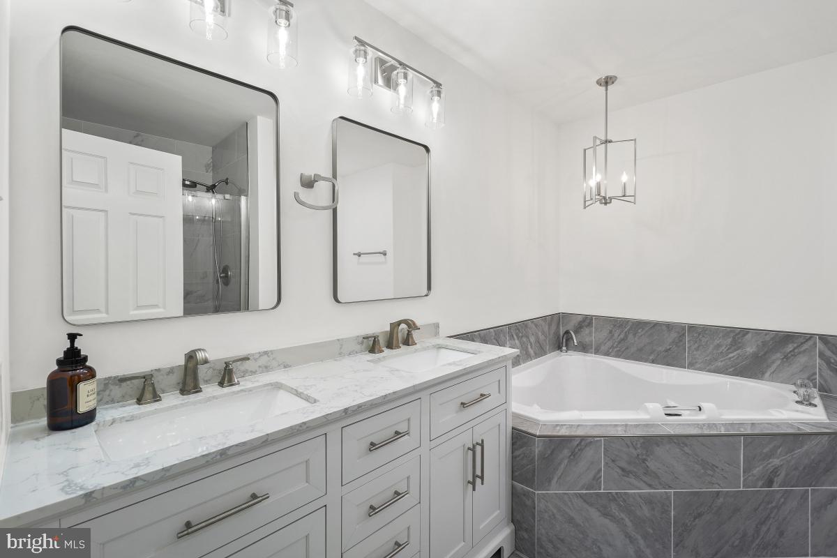 VILLAGE OF DORSEY SEARCH - Residential