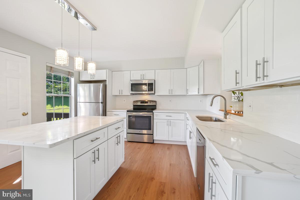 VILLAGE OF DORSEY SEARCH - Residential