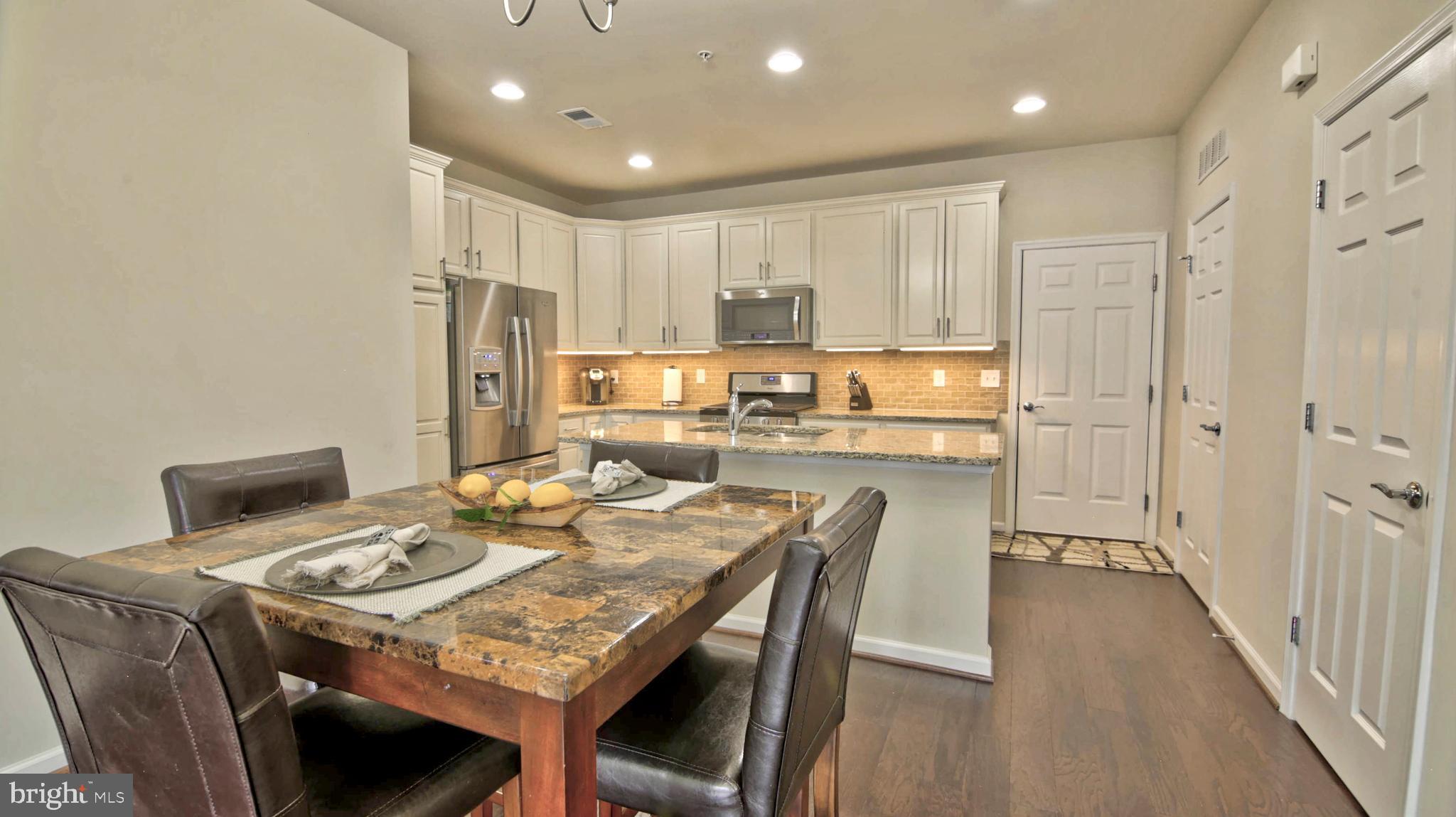 TOWNES AT GOOSE CREEK VILLAGE - Residential