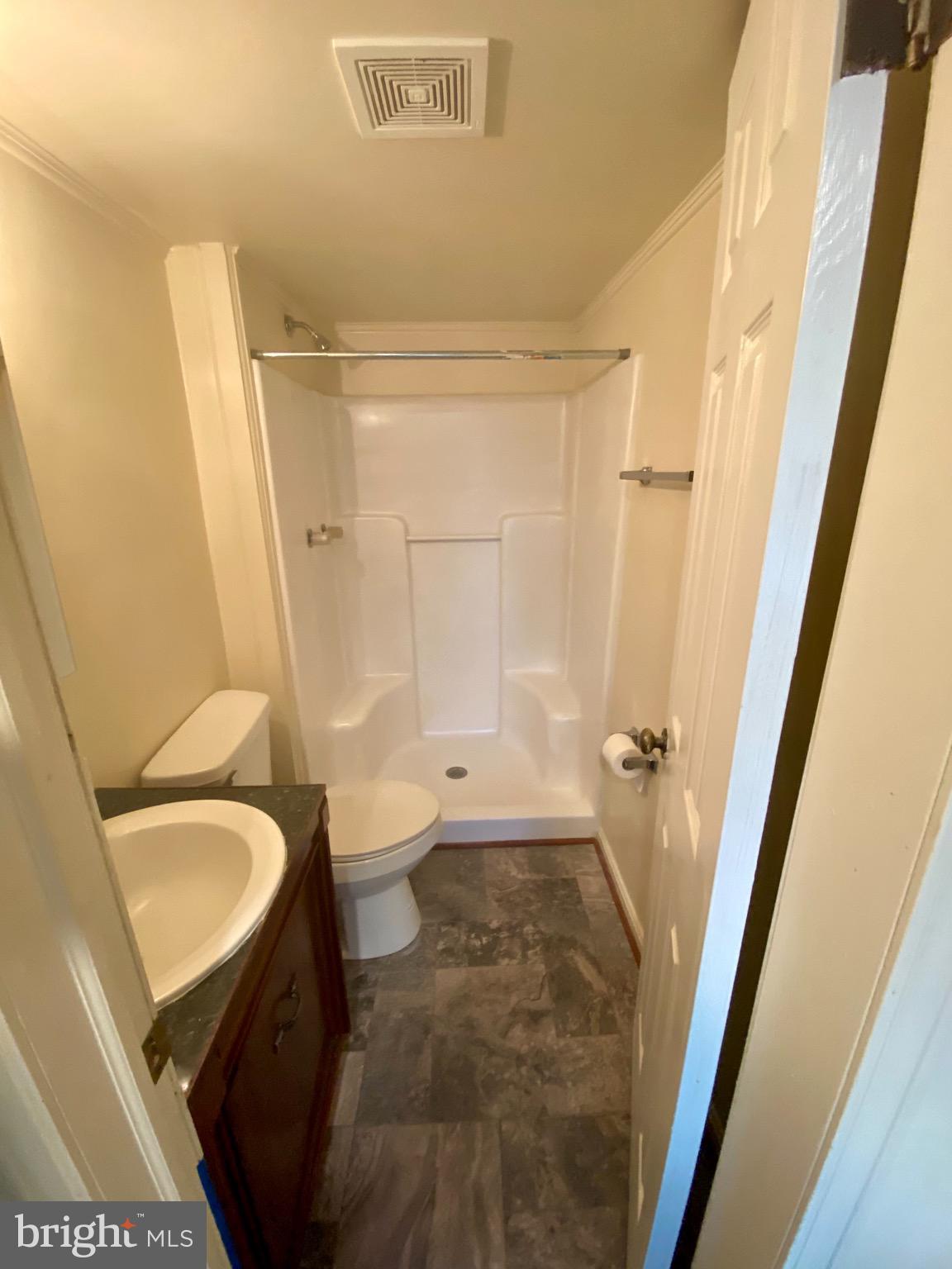 FREDERICKSBURG CITY - Residential Lease