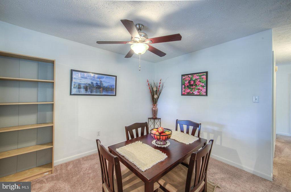 VININGS CONDO - Residential