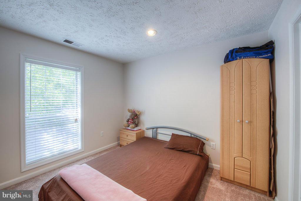 VININGS CONDO - Residential