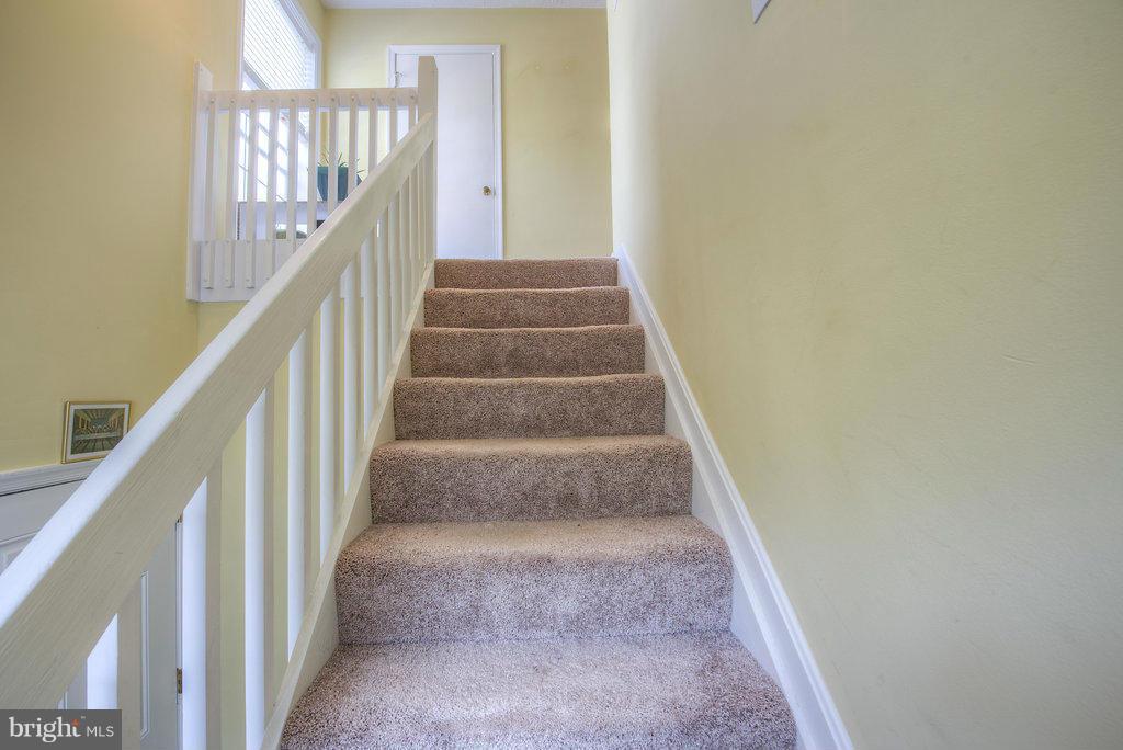 VININGS CONDO - Residential