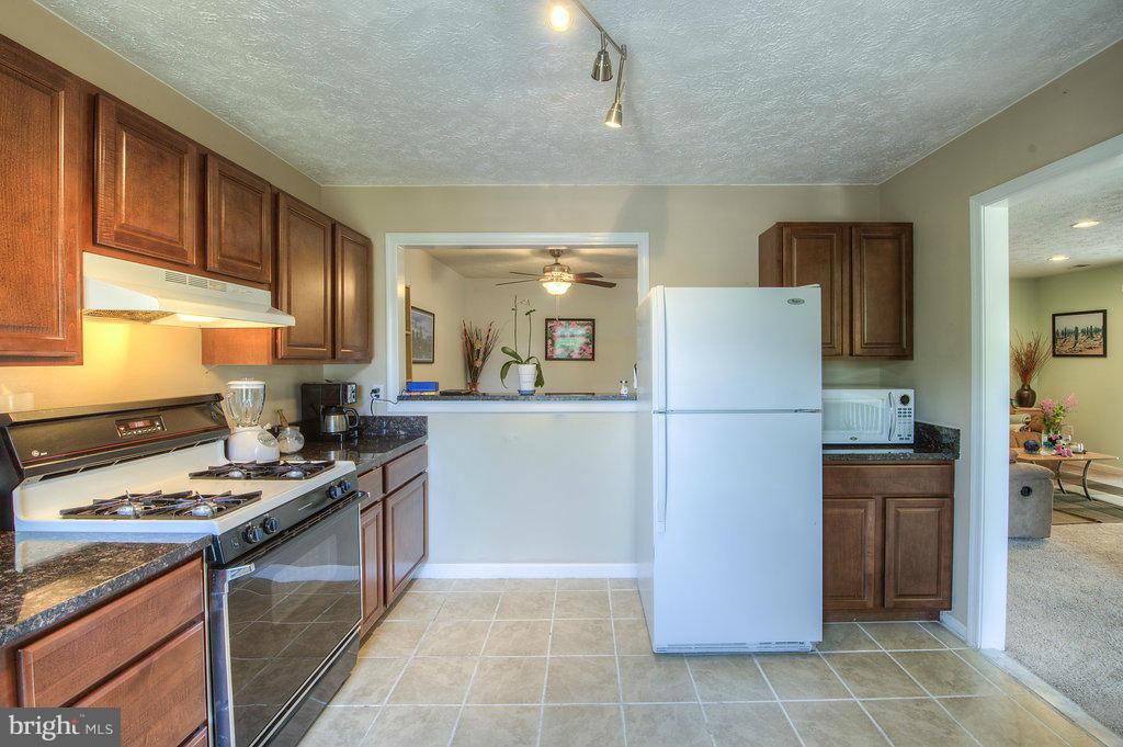 VININGS CONDO - Residential