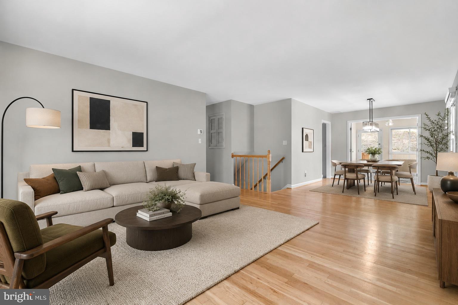 822 LOXFORD TERRACE