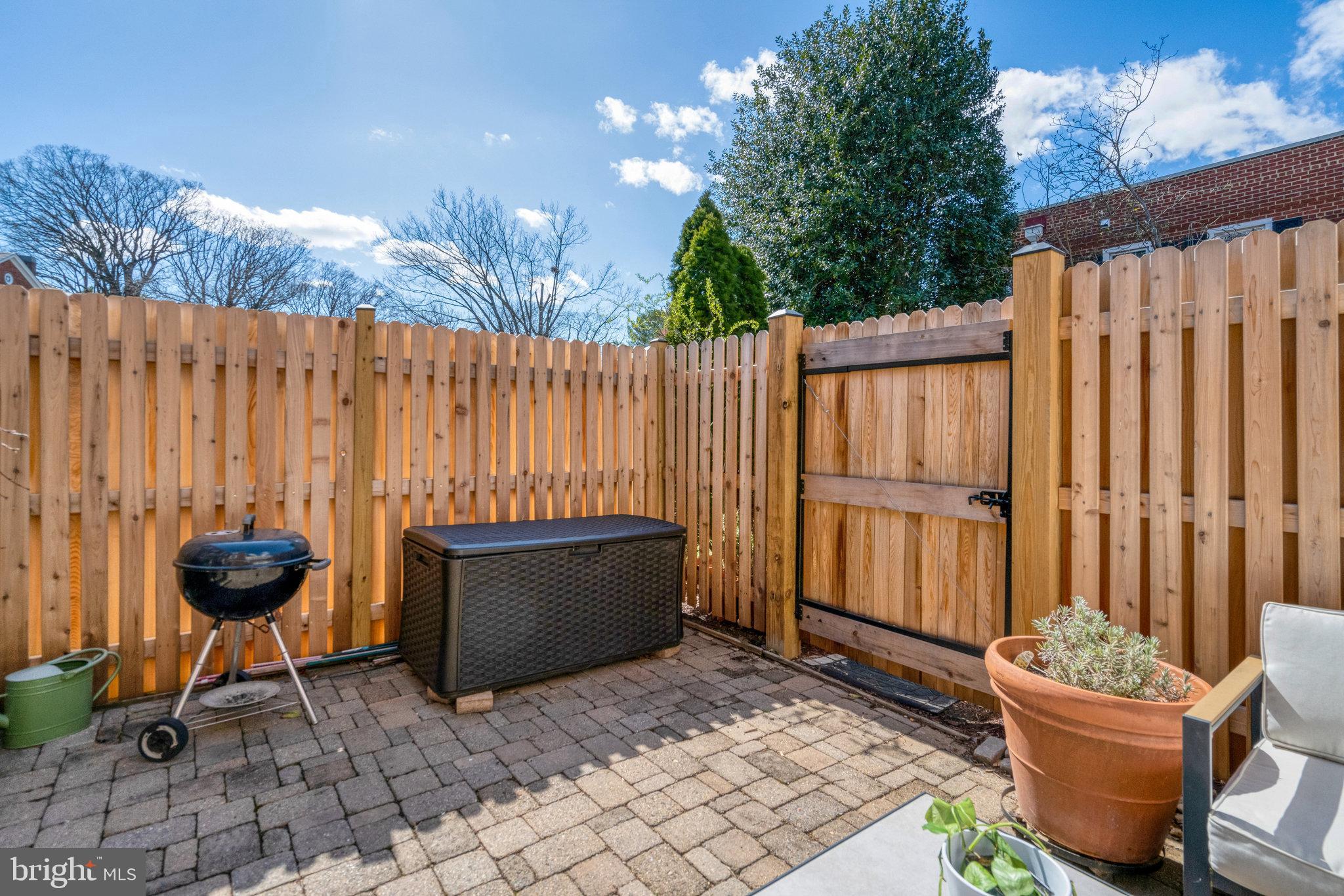 FAIRLINGTON VILLAGES - Residential