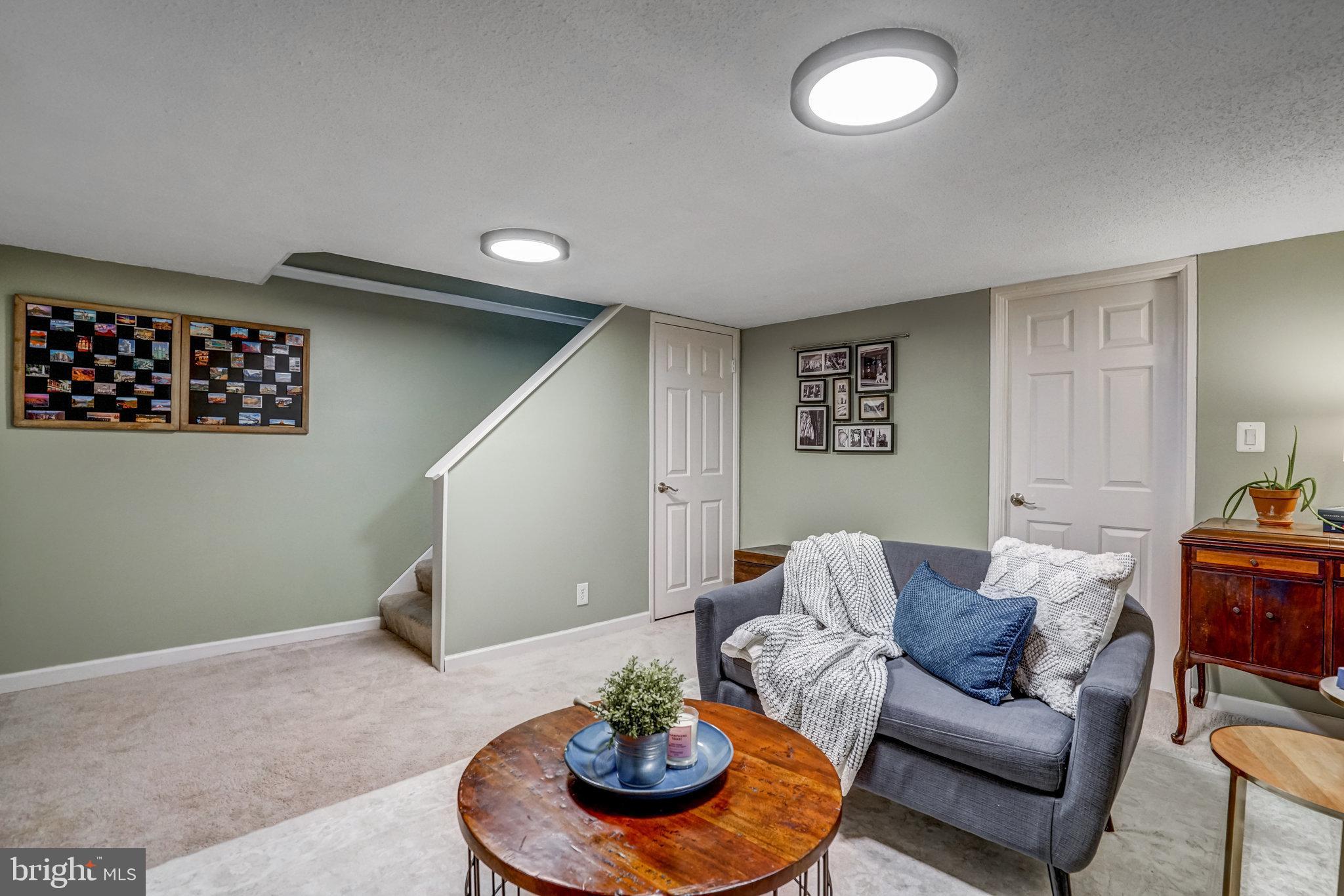 FAIRLINGTON VILLAGES - Residential