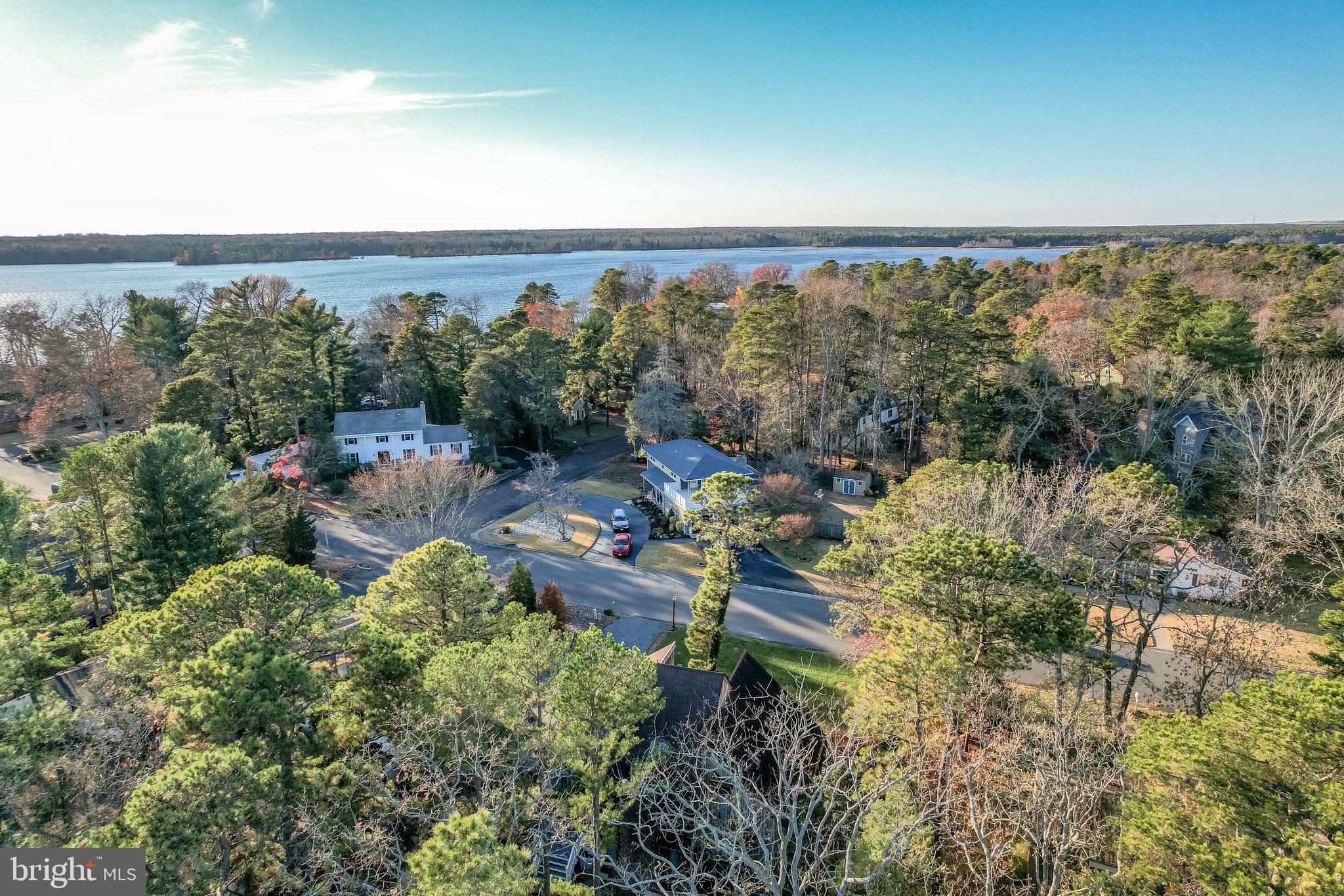 1225 ROBIN ROAD
