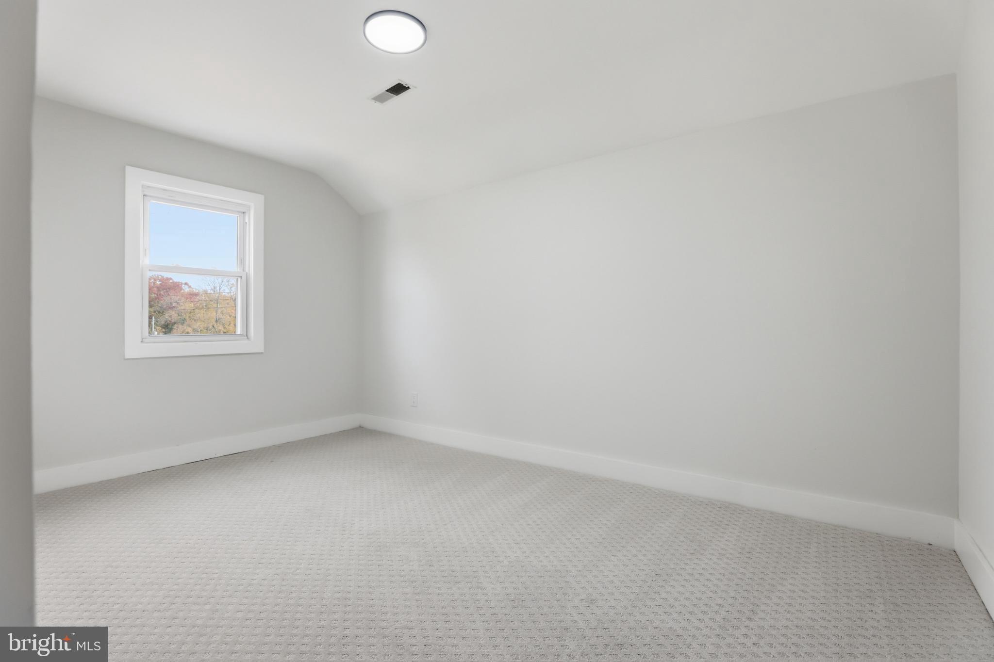 LANDOVER HILLS - Residential