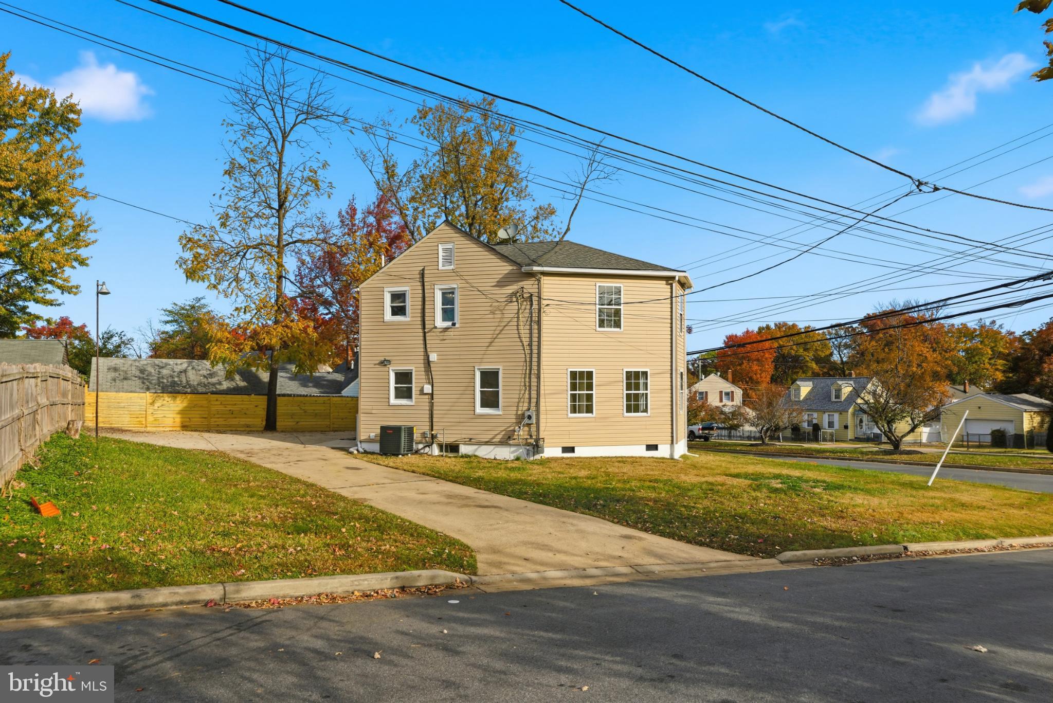 LANDOVER HILLS - Residential