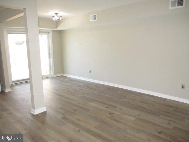 6 ORCHARD COURT