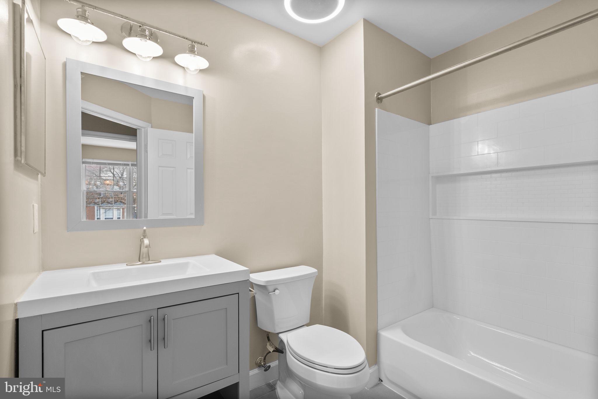 BEECHWOOD HILL - Residential