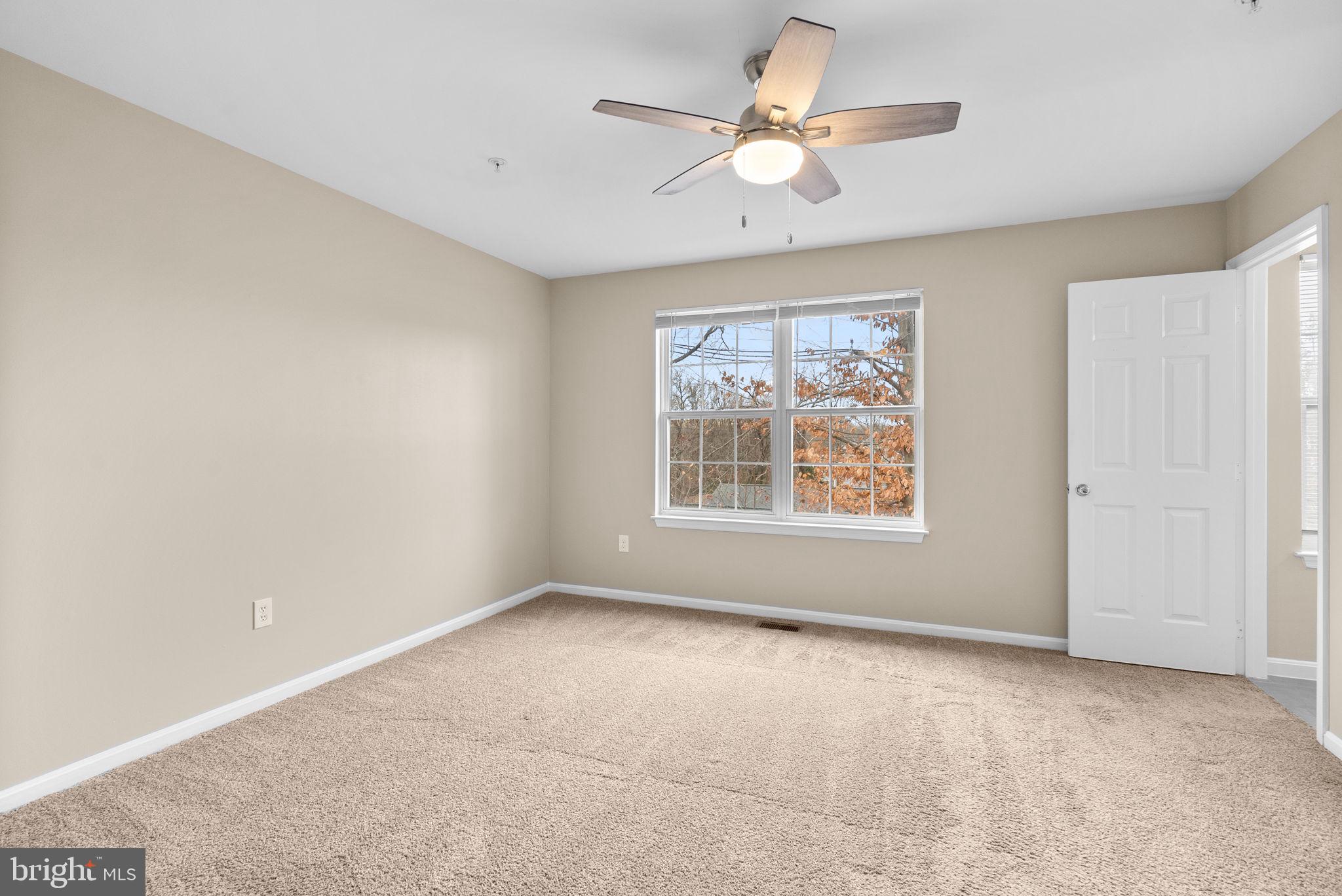 BEECHWOOD HILL - Residential