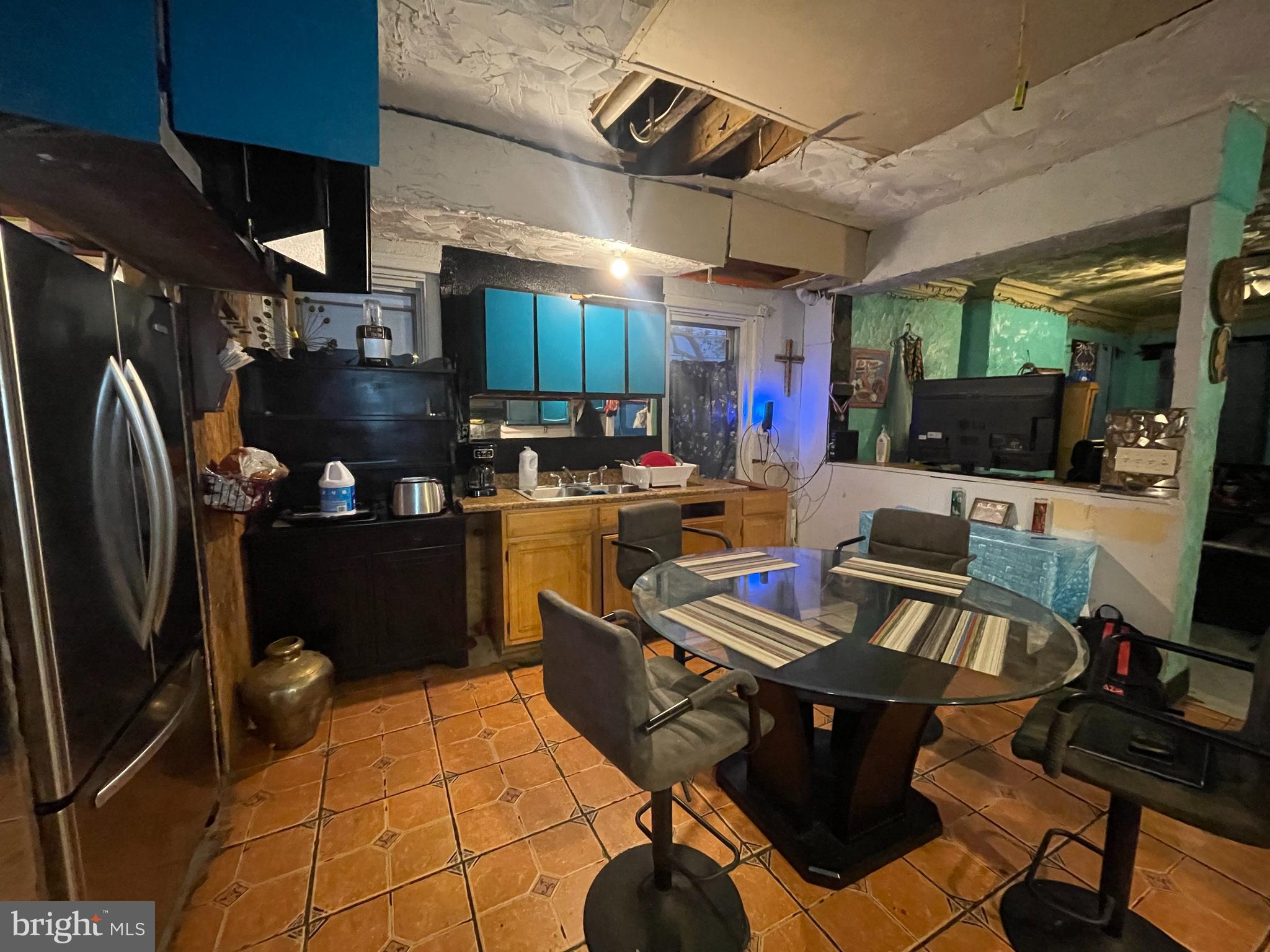 WEST PHILADELPHIA - Residential