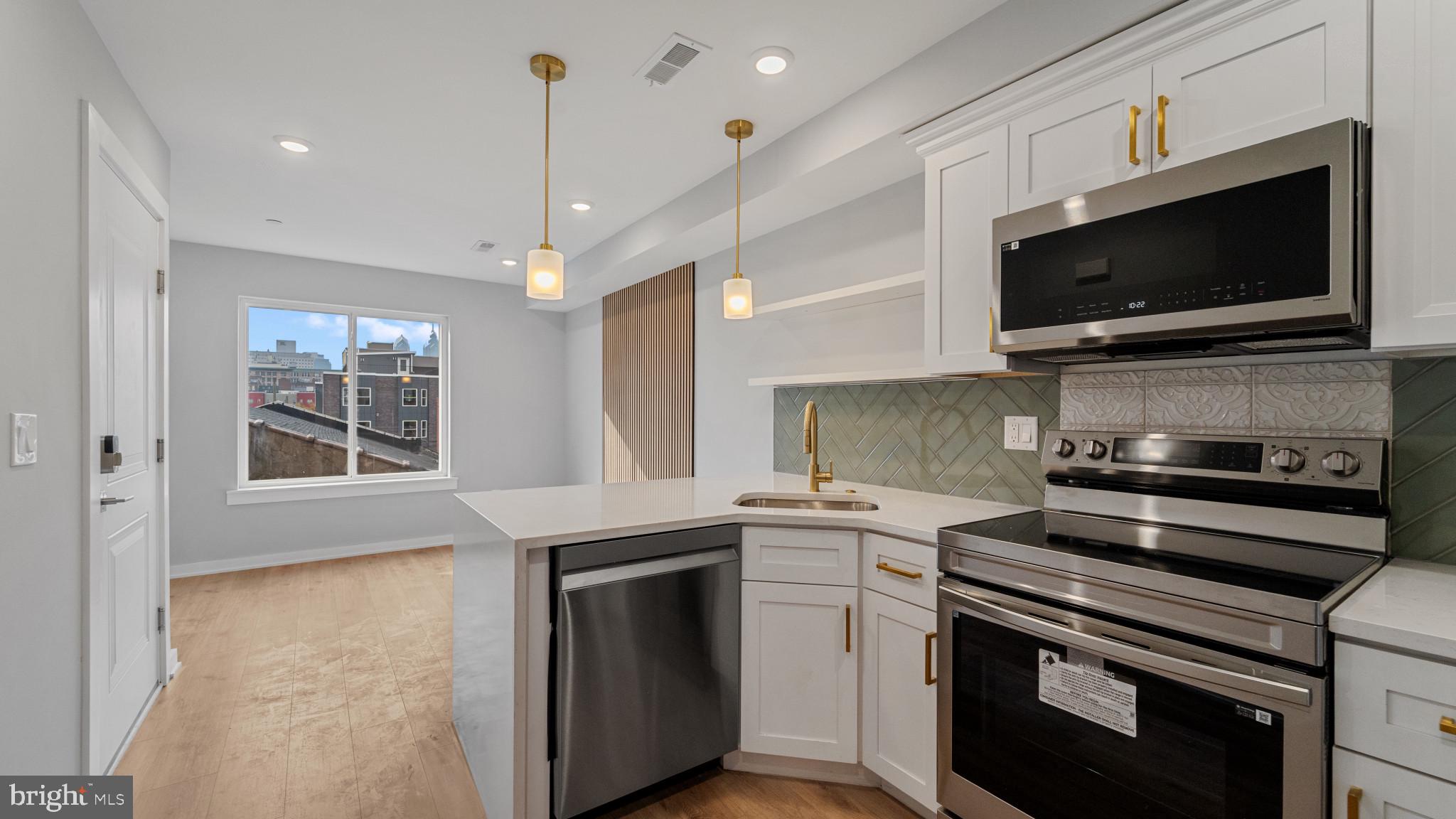 FRANCISVILLE - Residential Lease