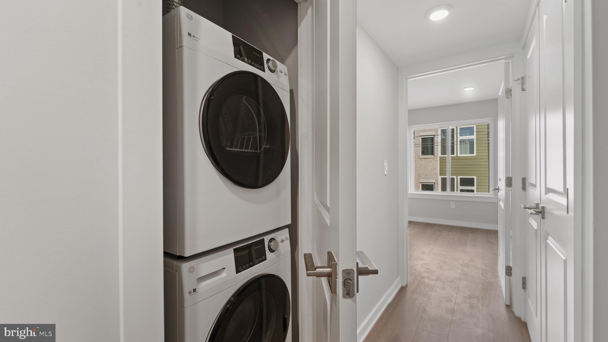 FRANCISVILLE - Residential Lease