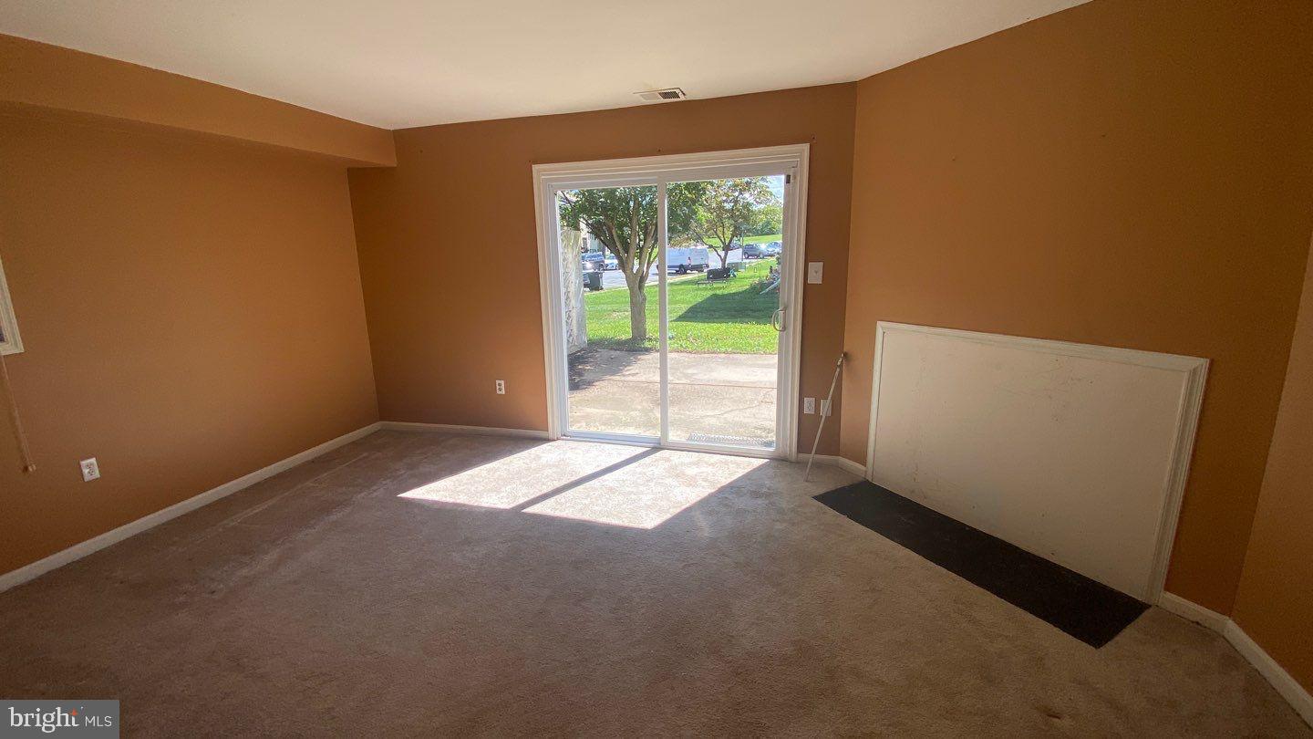 FRIENDLY ACRES - Residential