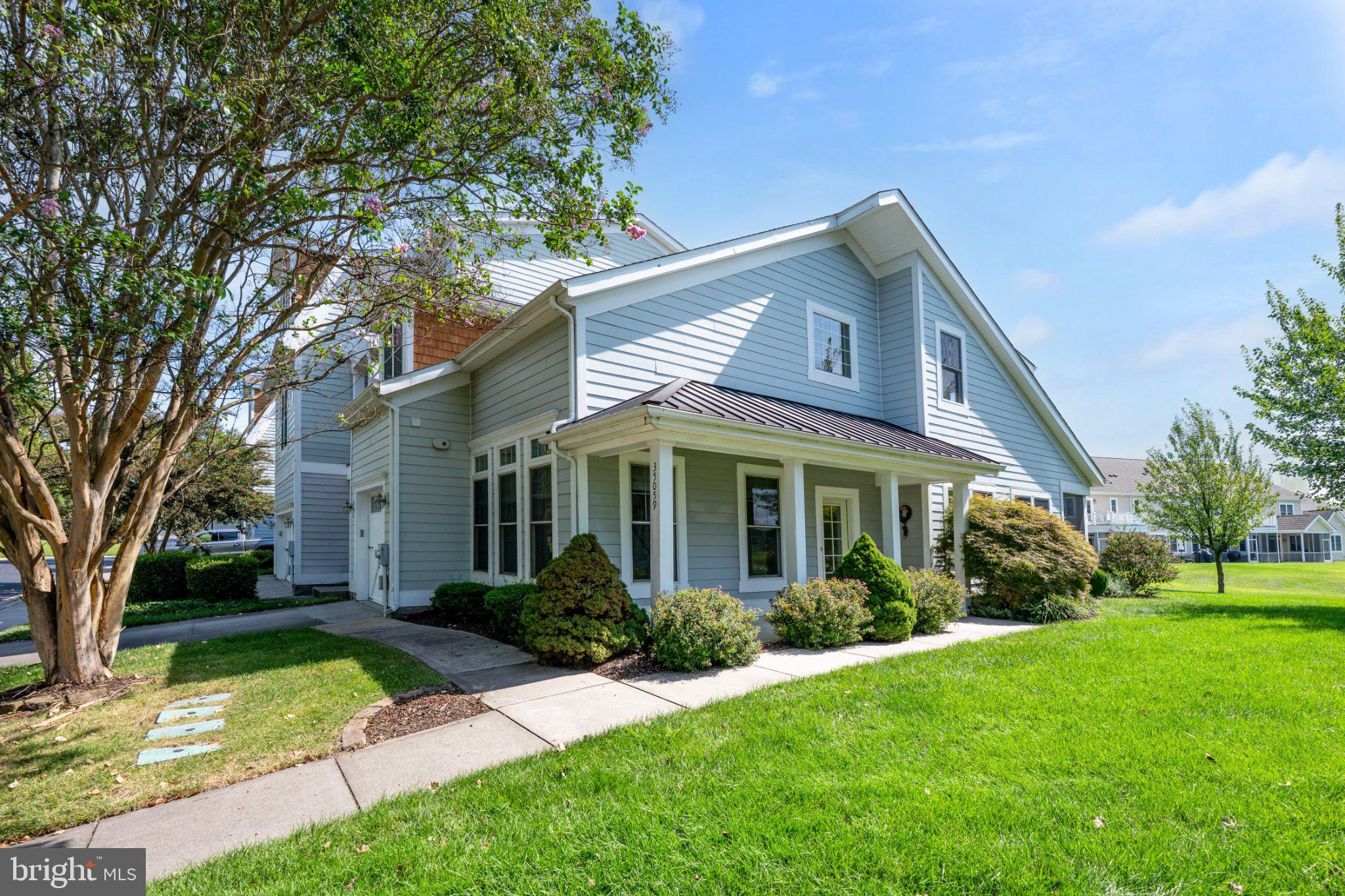 35059 ZWAANENDAEL AVENUE
