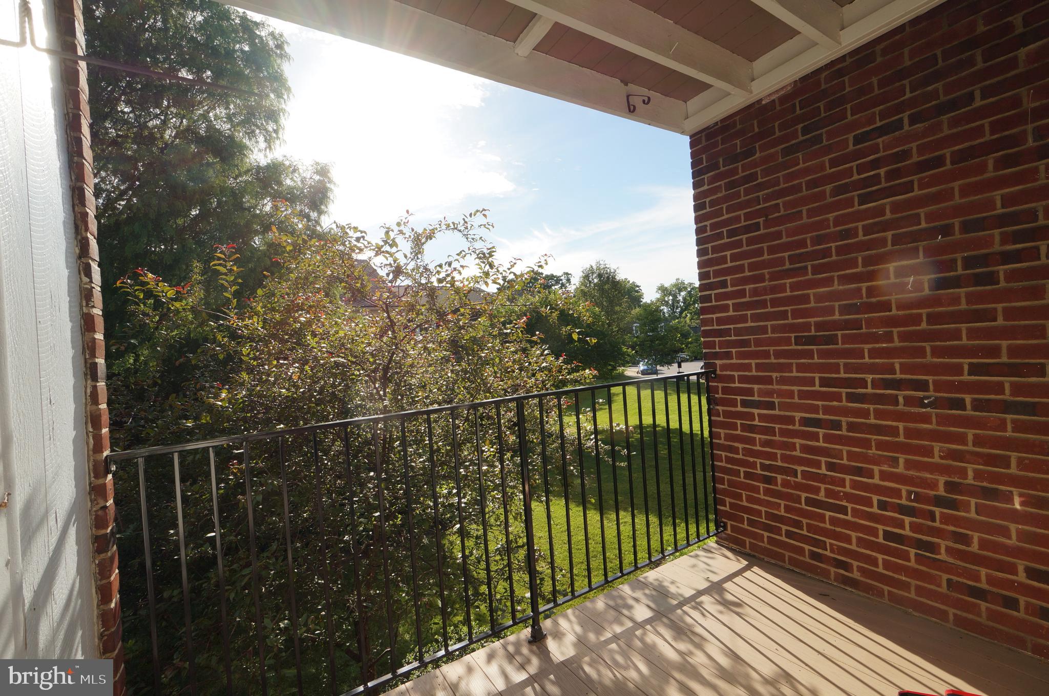 VILLAGES AT HOMELAND - Residential Lease