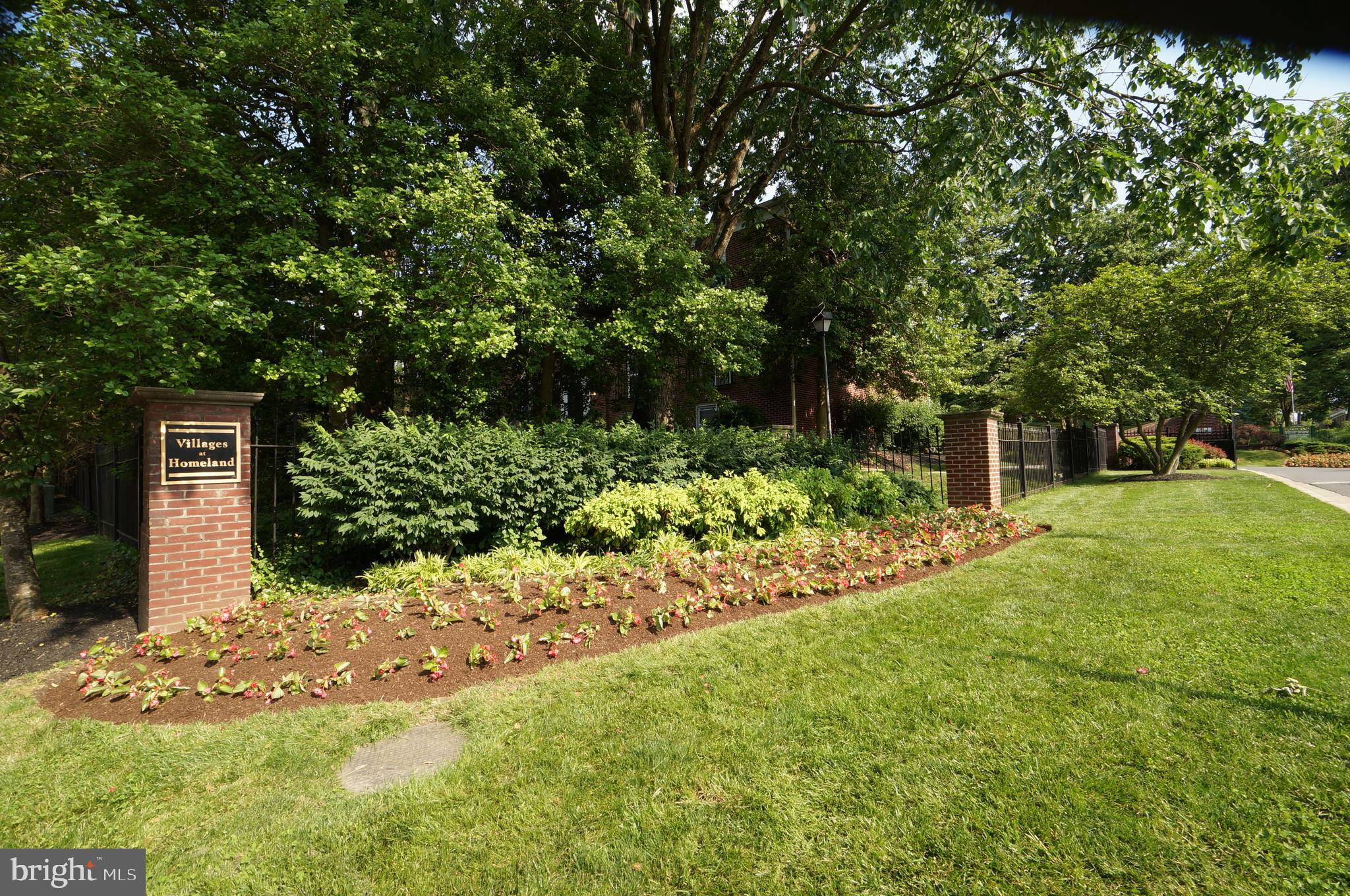 VILLAGES AT HOMELAND - Residential Lease