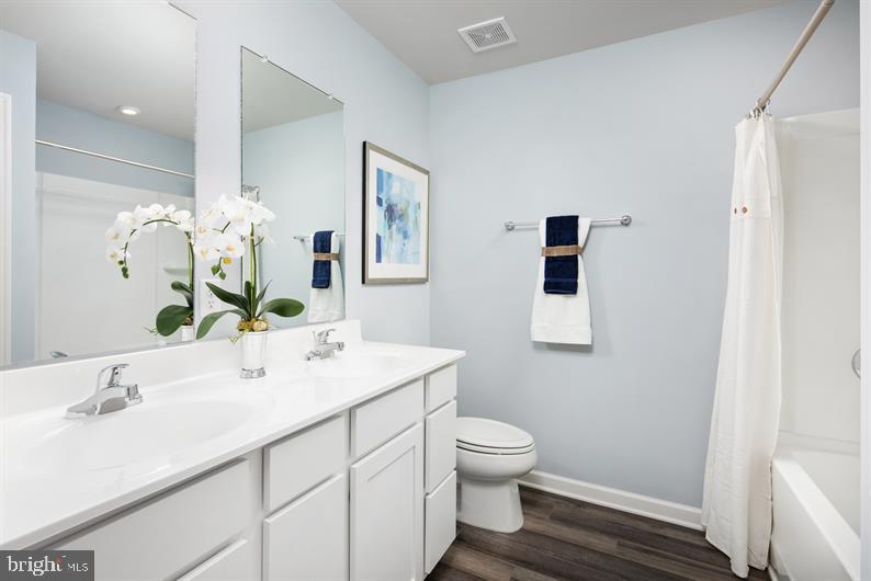 CARDINAL POINTE - Residential