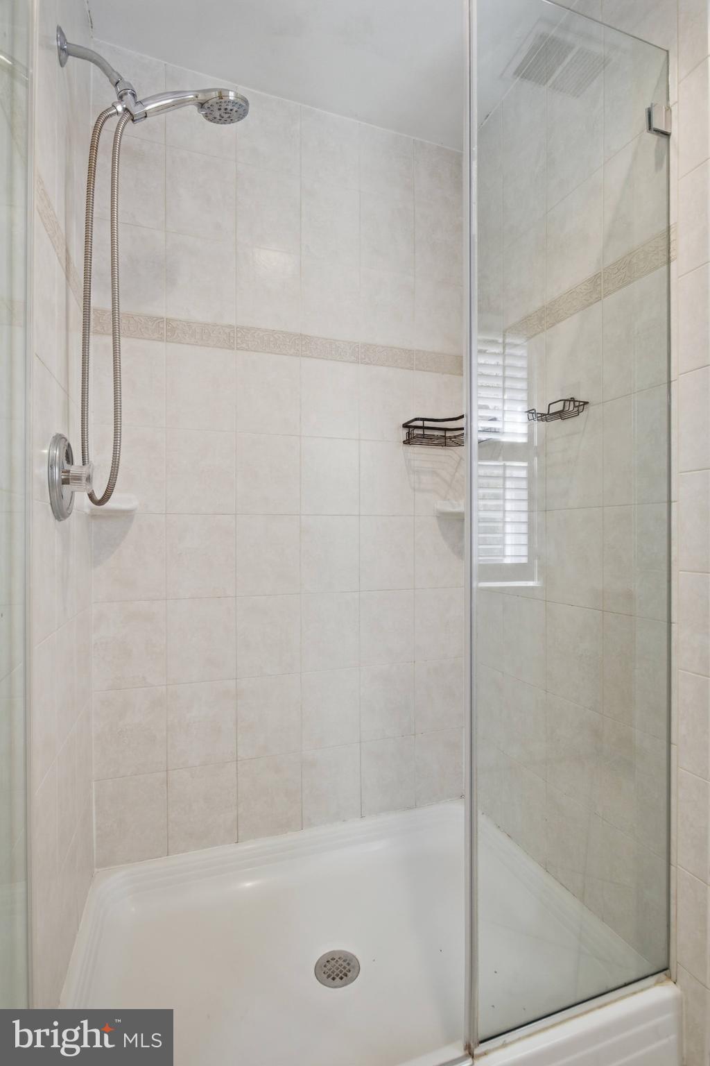 MANTUA - Residential Lease