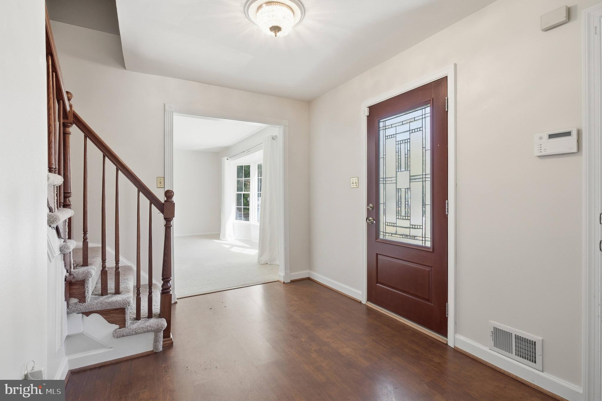 MANTUA - Residential Lease