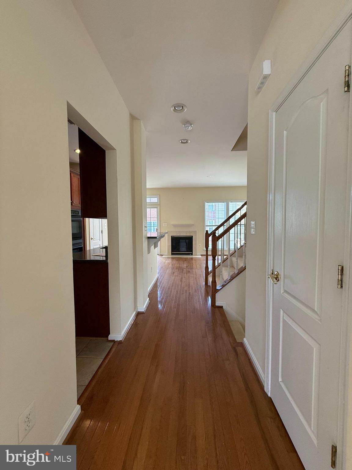 BROADLANDS SOUTH - Residential Lease