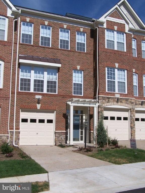 Nearly 2000 Finished Square Fee Townhome with 4 Bedrooms, 3 Full Bathrooms, 1 Half Bath. 1-Car Garage. Brand new carpet being installed on 08/01/2025. Gourmet Kitchen with Granite, Gas cooktop, Double Built-in Oven, Family Room with Gas Fireplace, Hardwood Floors, Large Bedroom w/Full Bath on Entry Level. Privacy Fenced Rear Yard. Owner pays HOA Dues that includes Trash and Common Area Maintenance and Community Amenities. Community features Pool, Tennis Courts, Tot Lots, Walking/Bike. Quick Access Routes. Owner will consider small dog case by case. Owner has cat allergies. Tenant Utilities: Gas, Electric, Water. Pet Deposit: $500. BRAND NEW CARPET WALL-TO-WALL INSTALLED ON OR ABOUT 08/01/2025. Requirements: Income 3.5x Rent, Credit Score 700+, No Co-Signers Owner does not participate in Section 8 Program. No more than 2 Incomes to Qualify.