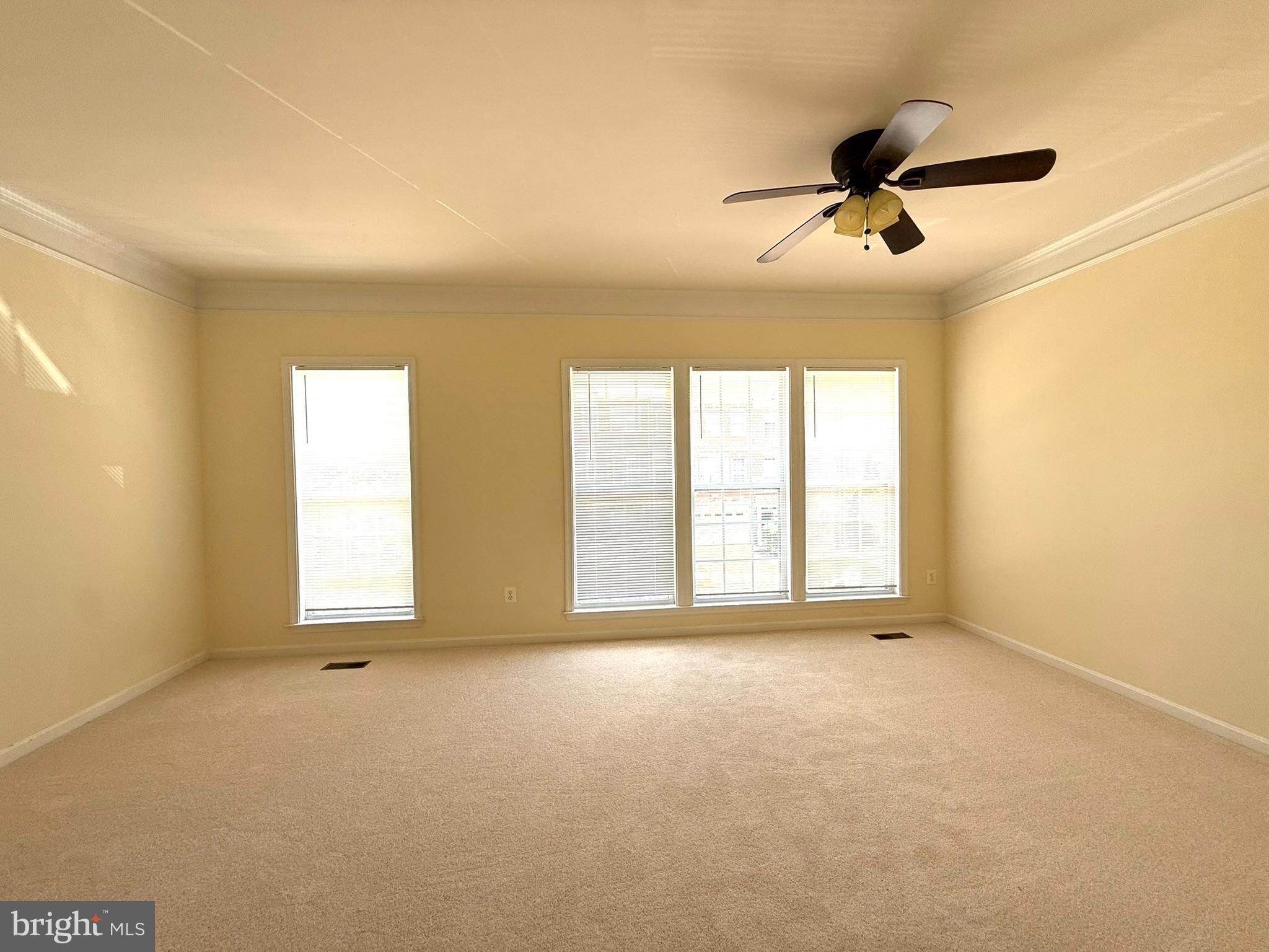 BROADLANDS SOUTH - Residential Lease