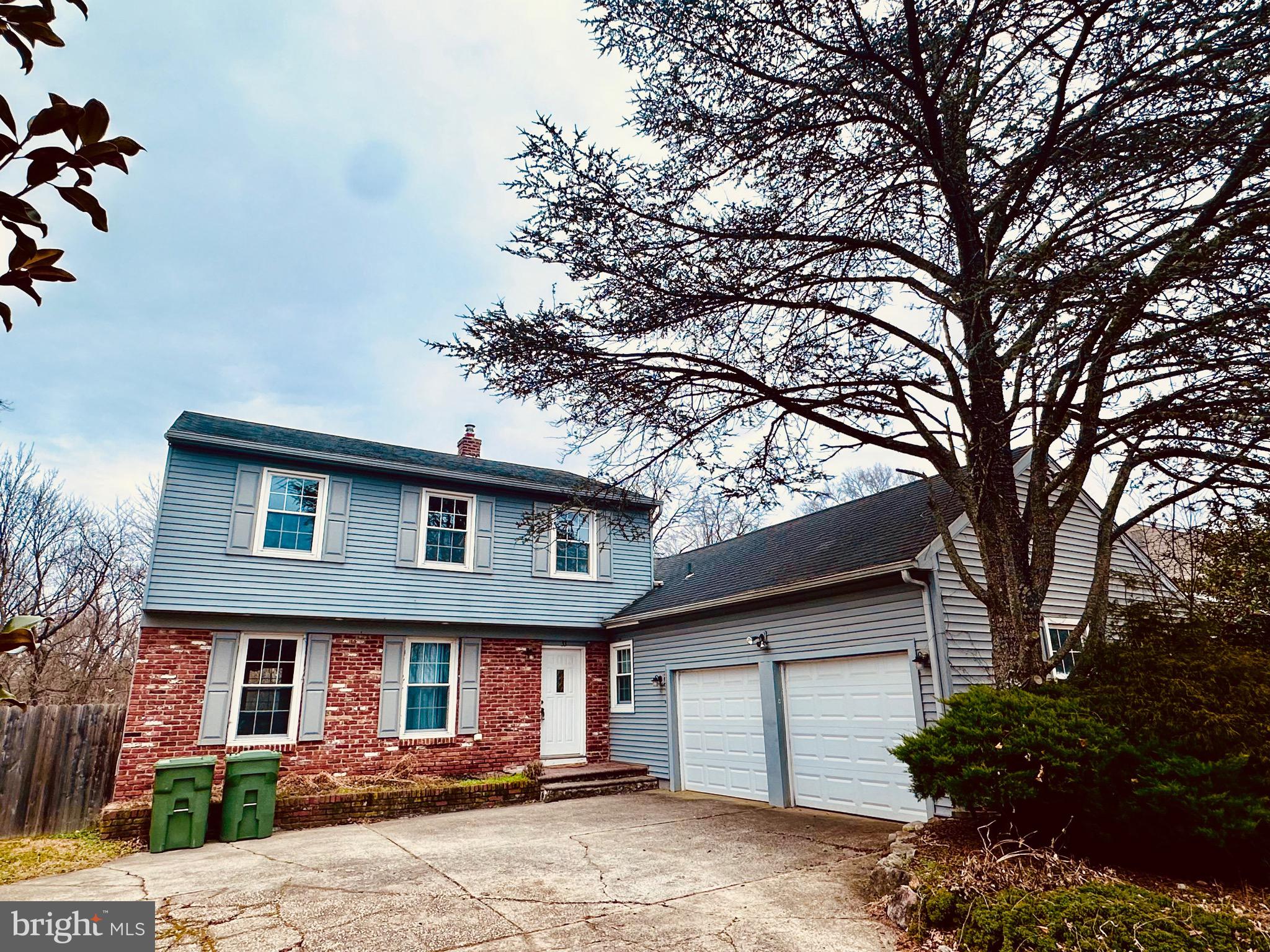 33 N GREEN ACRE DRIVE