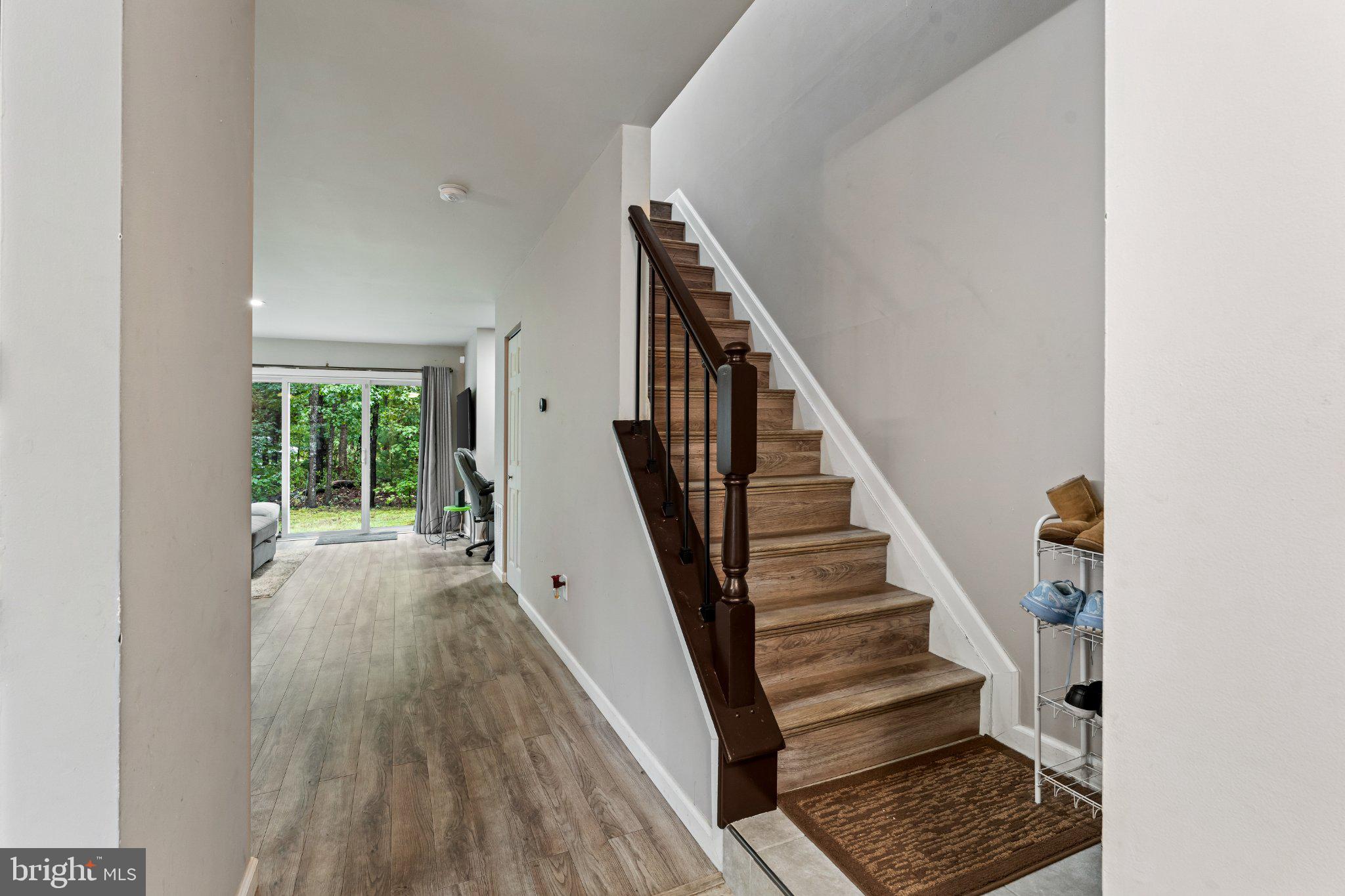 14 SENECA DRIVE
