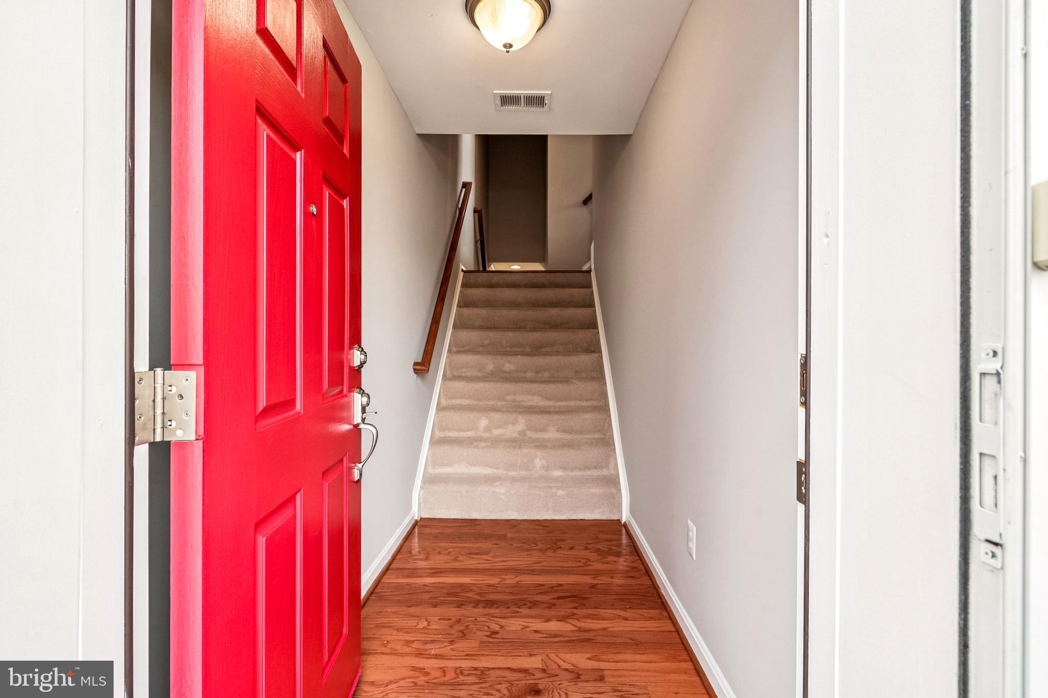 2433 BATTERY HILL CIRCLE