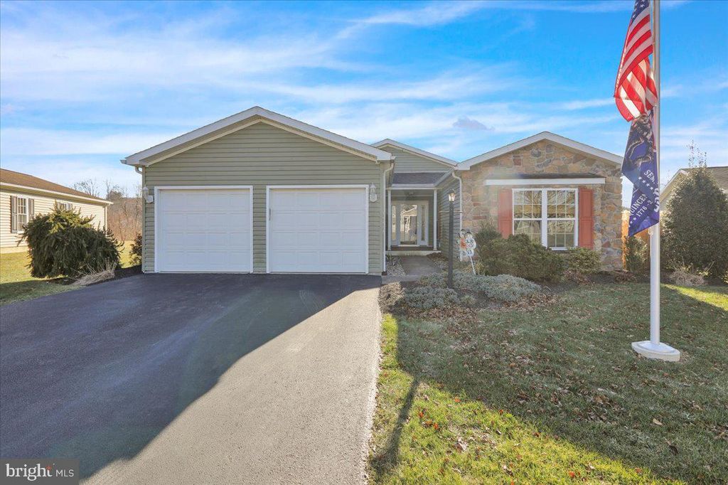 Photo of 10 Cormorant Drive, BECHTELSVILLE, PA 19505 (MLS # PABK2066764)