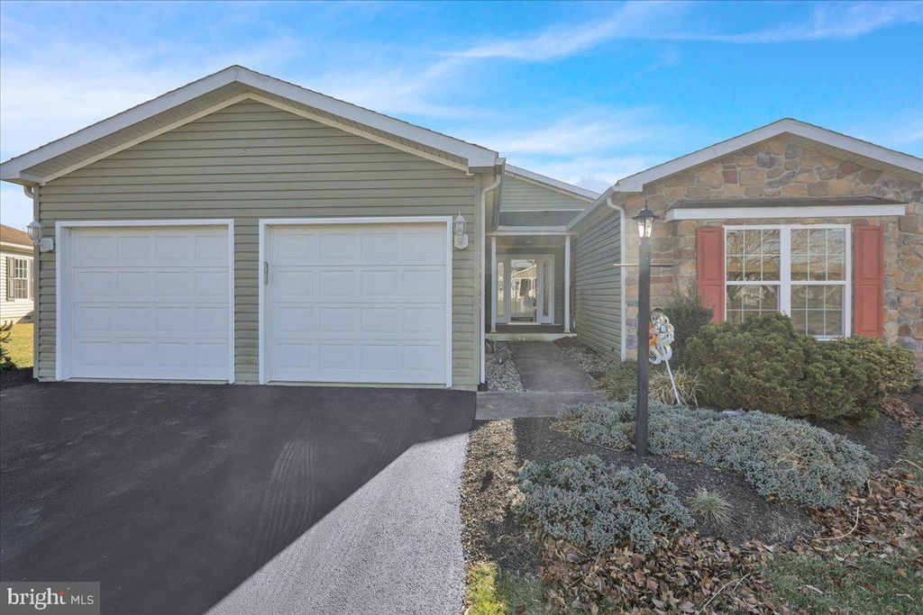 Photo of 10 Cormorant Drive, BECHTELSVILLE, PA 19505 (MLS # PABK2066764)