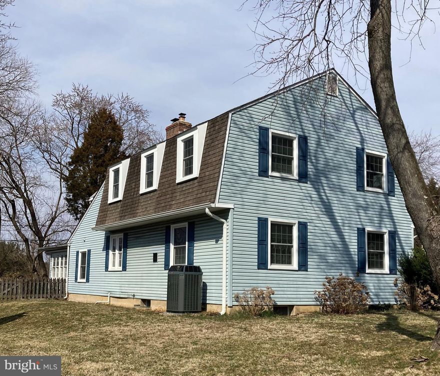Listed and sold simultaneously. Large 5 bedroom, three full baths plus in-law suite with one bedroom, full bath and kitchen. Home sits on double lot. Large backyard parking pad. Hardwood floors. Sun-room addition with skylights. New windows and updated HVAC. Original owners.