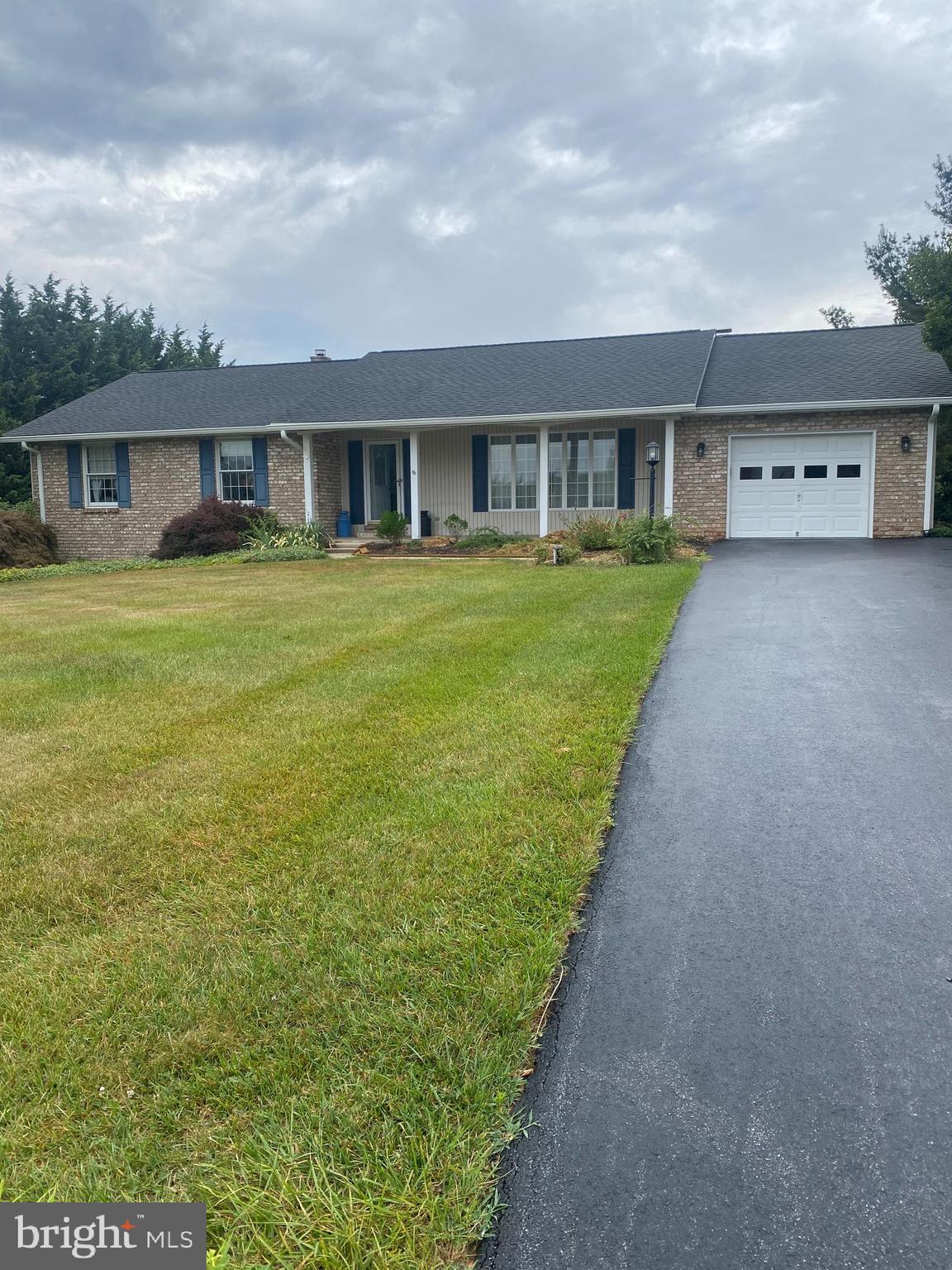 KALTEN ACRES - Residential