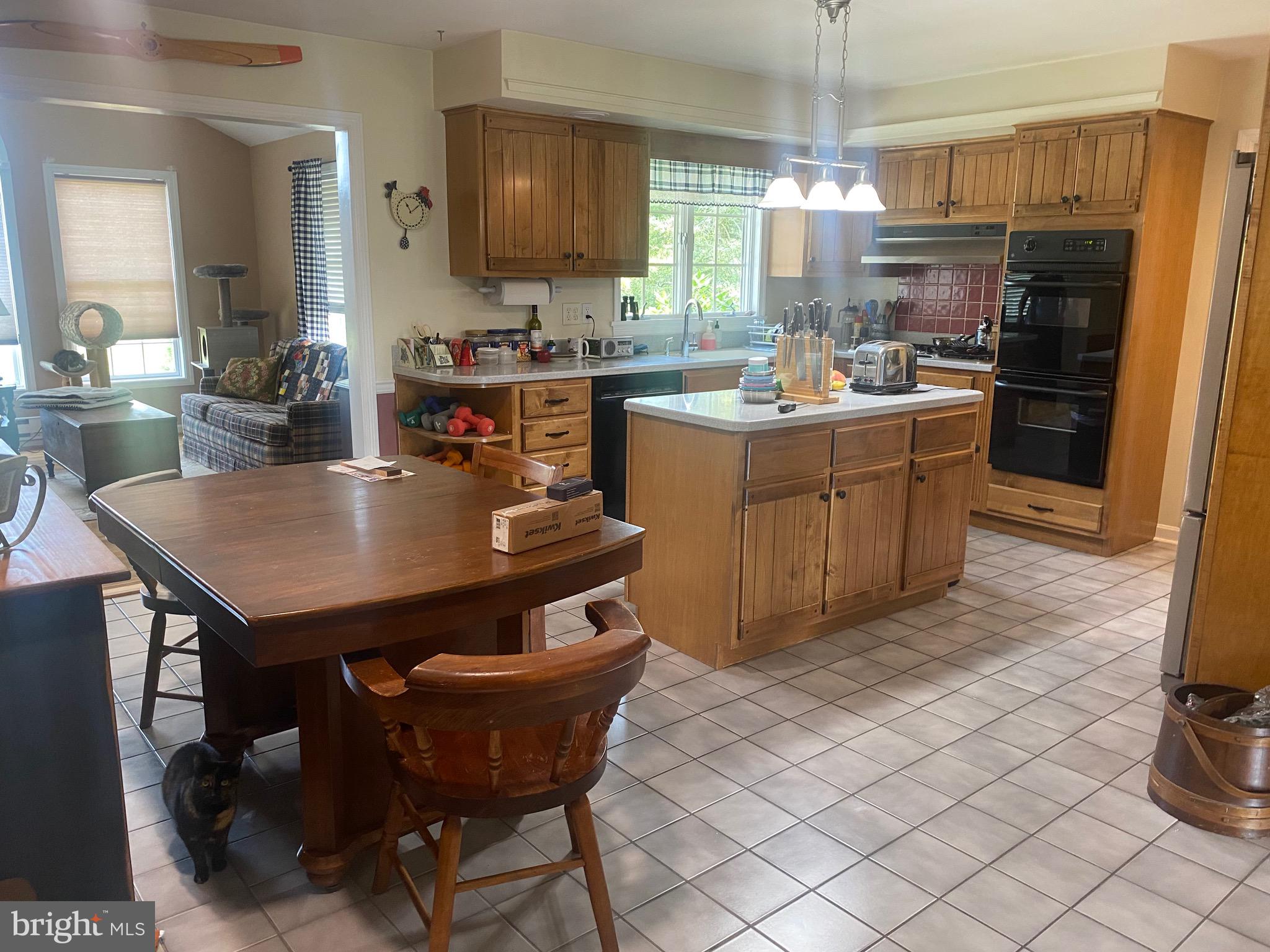 KALTEN ACRES - Residential