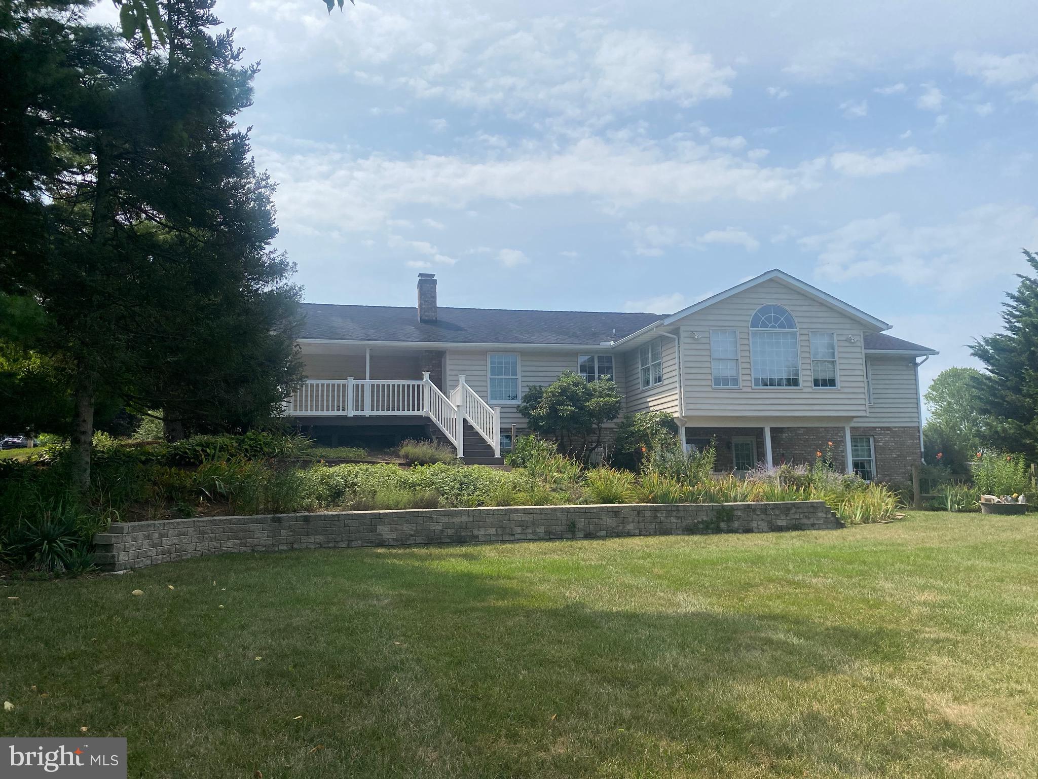 KALTEN ACRES - Residential