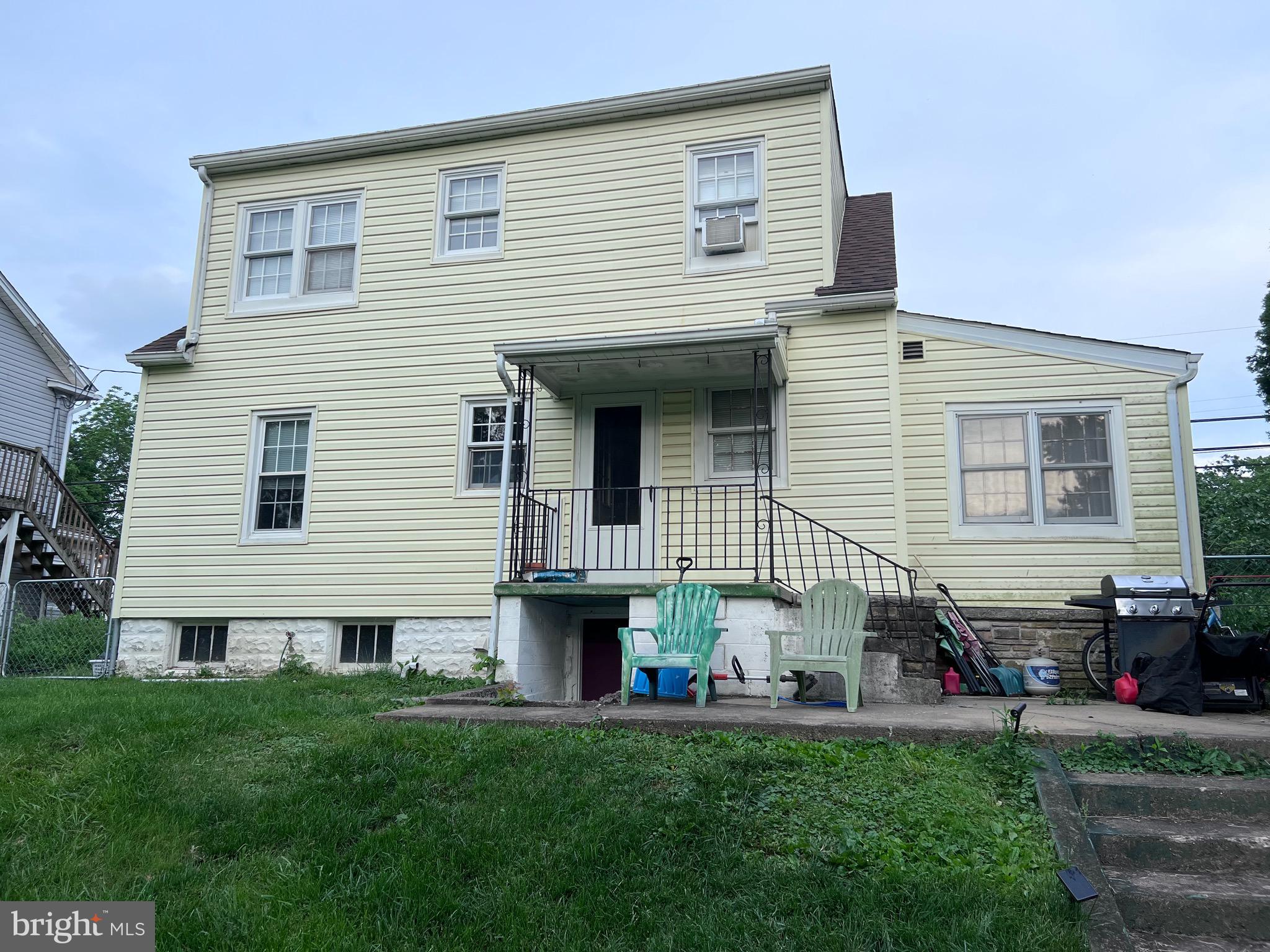 113 WALNUT STREET