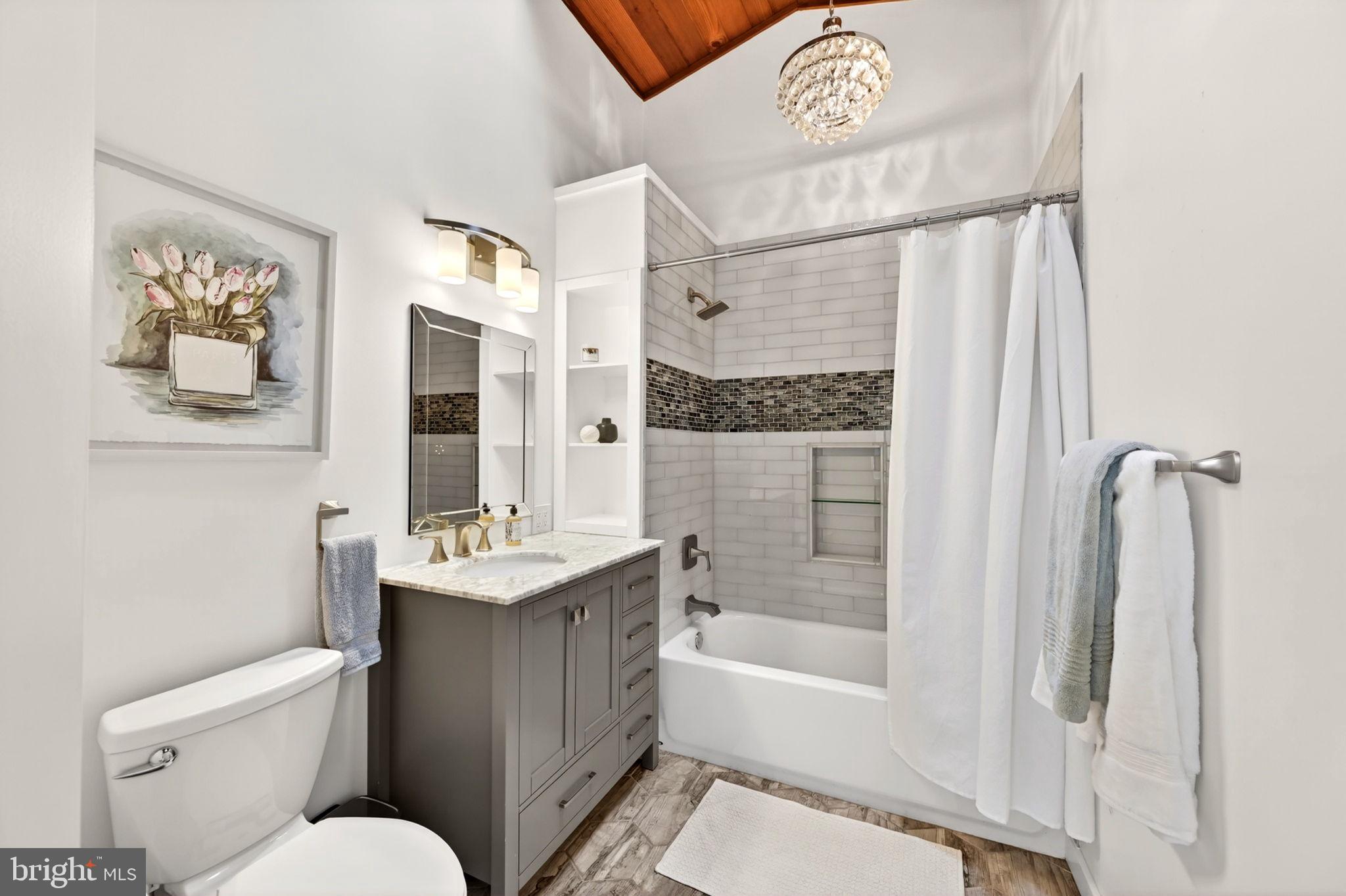 GREENLANDS HUNT VALLEY - Residential