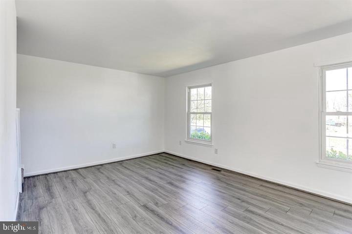 ELIZABETHS LANDING - Residential