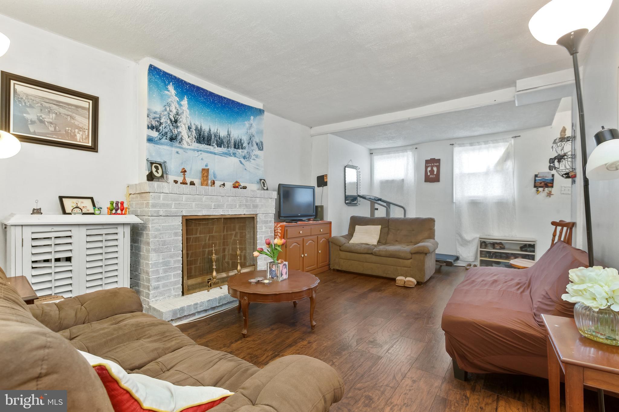 HAMPDEN HISTORIC DISTRICT - Residential