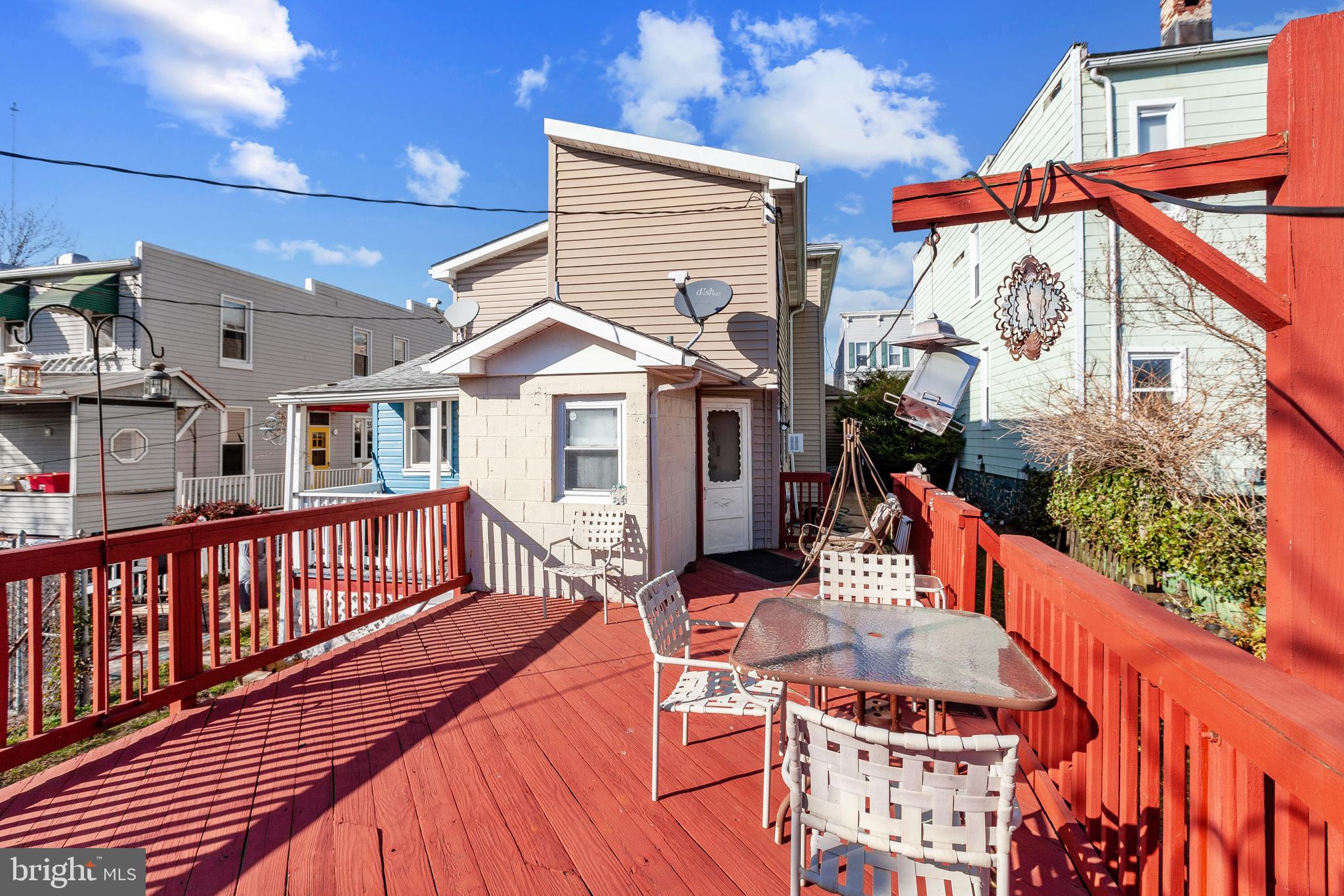 HAMPDEN HISTORIC DISTRICT - Residential