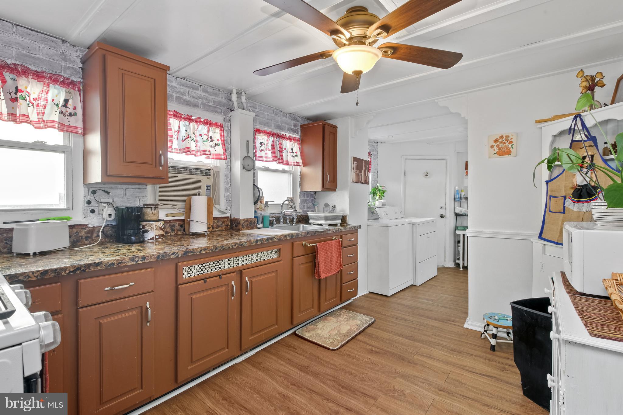 HAMPDEN HISTORIC DISTRICT - Residential