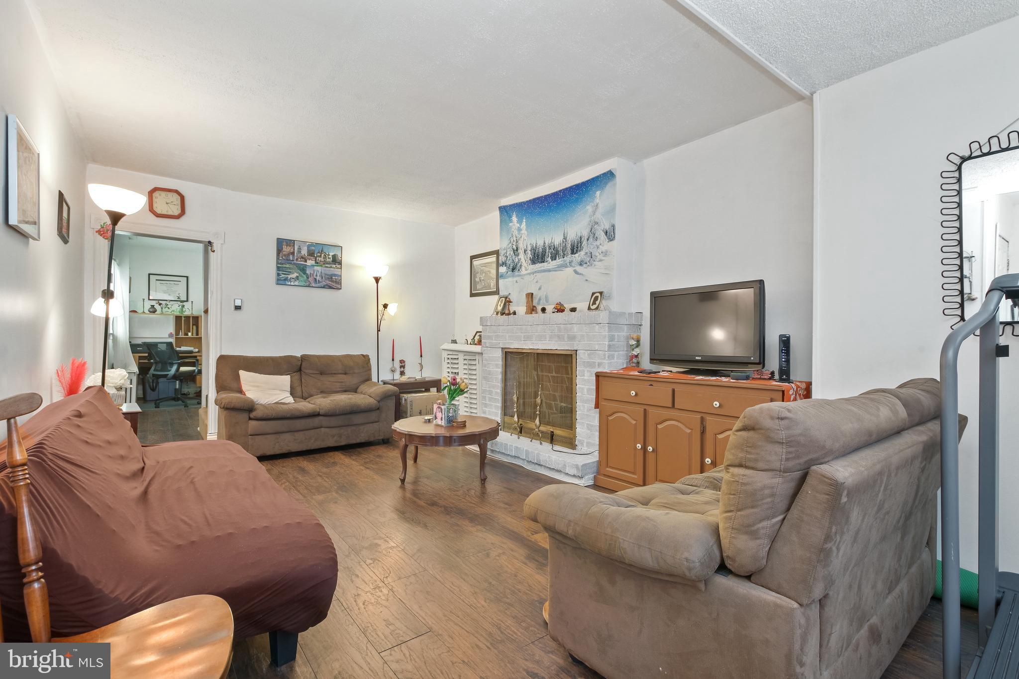 HAMPDEN HISTORIC DISTRICT - Residential