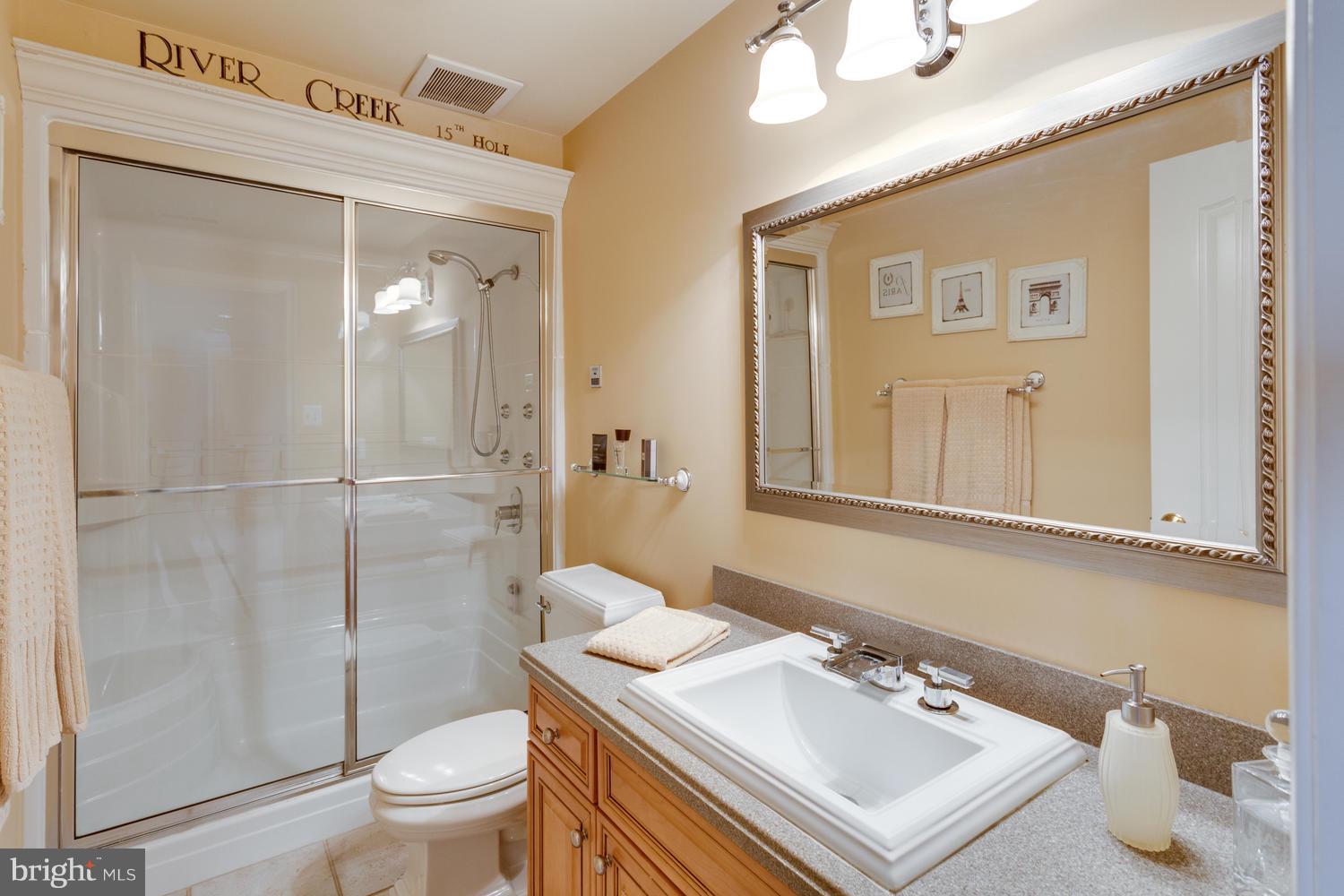 RIVER CREEK - Residential