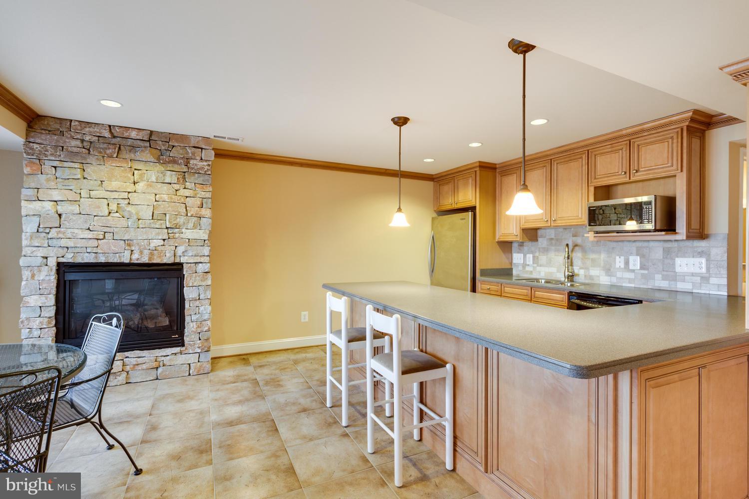 RIVER CREEK - Residential