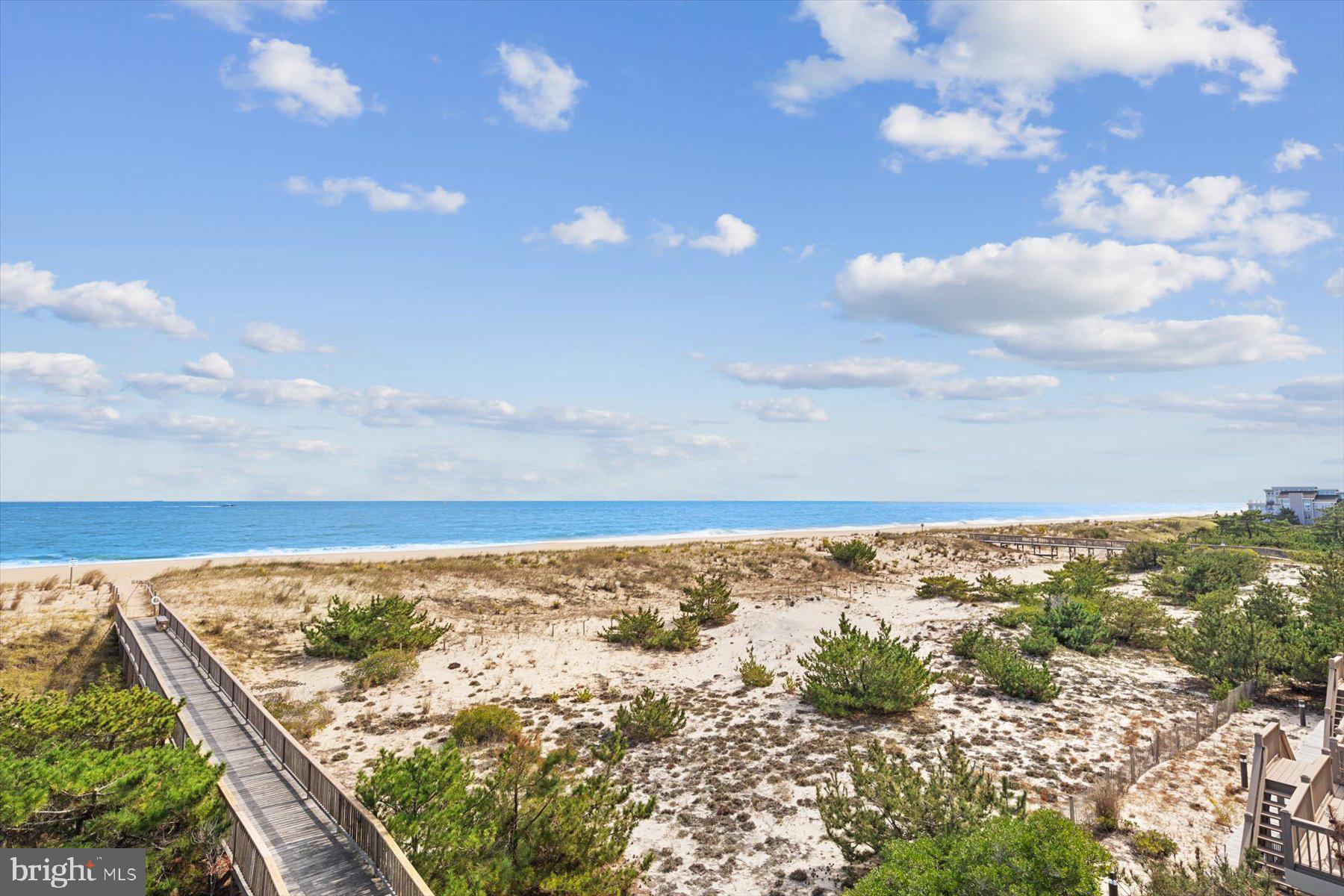 KINGS GRANT - Residential