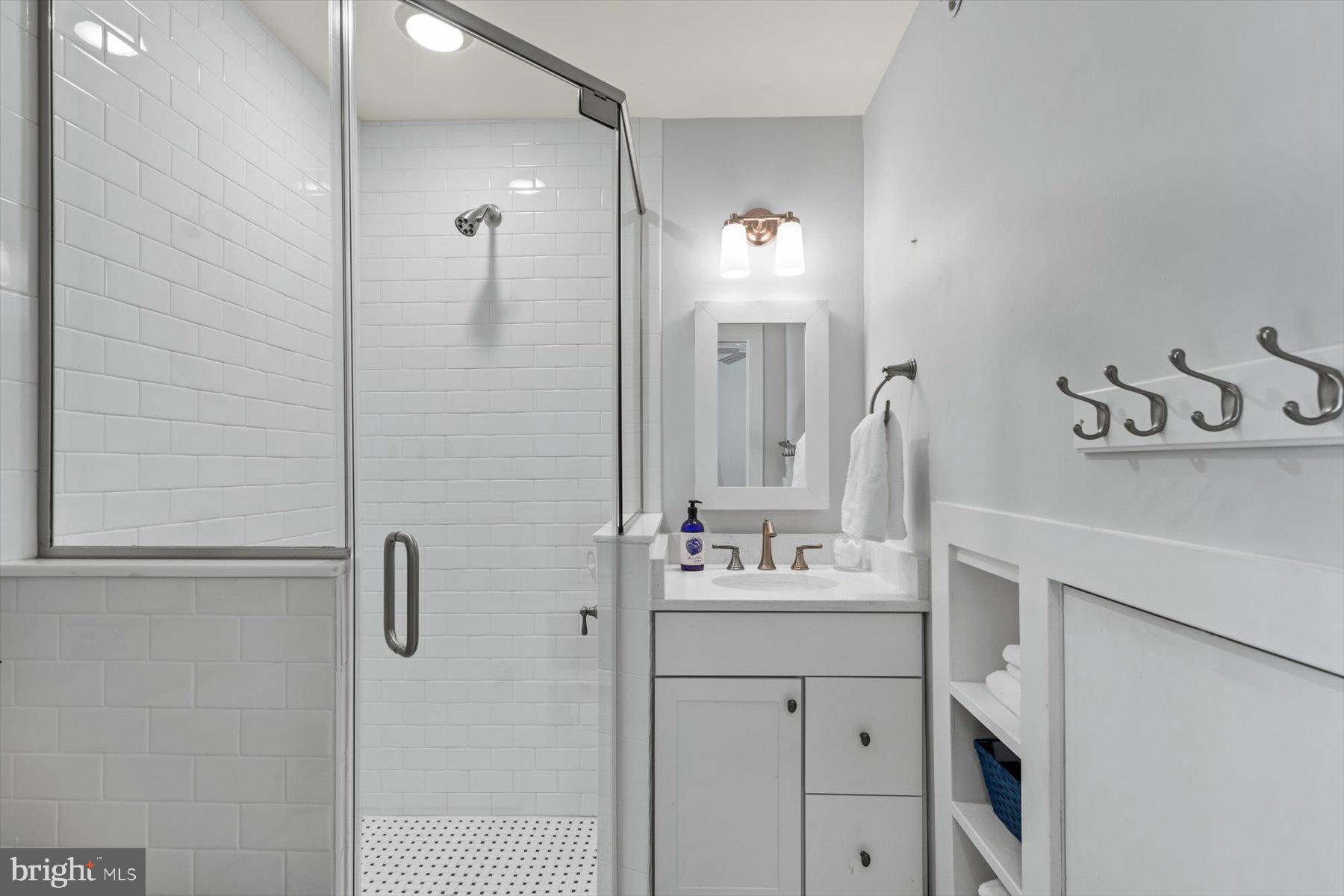 KINGS GRANT - Residential